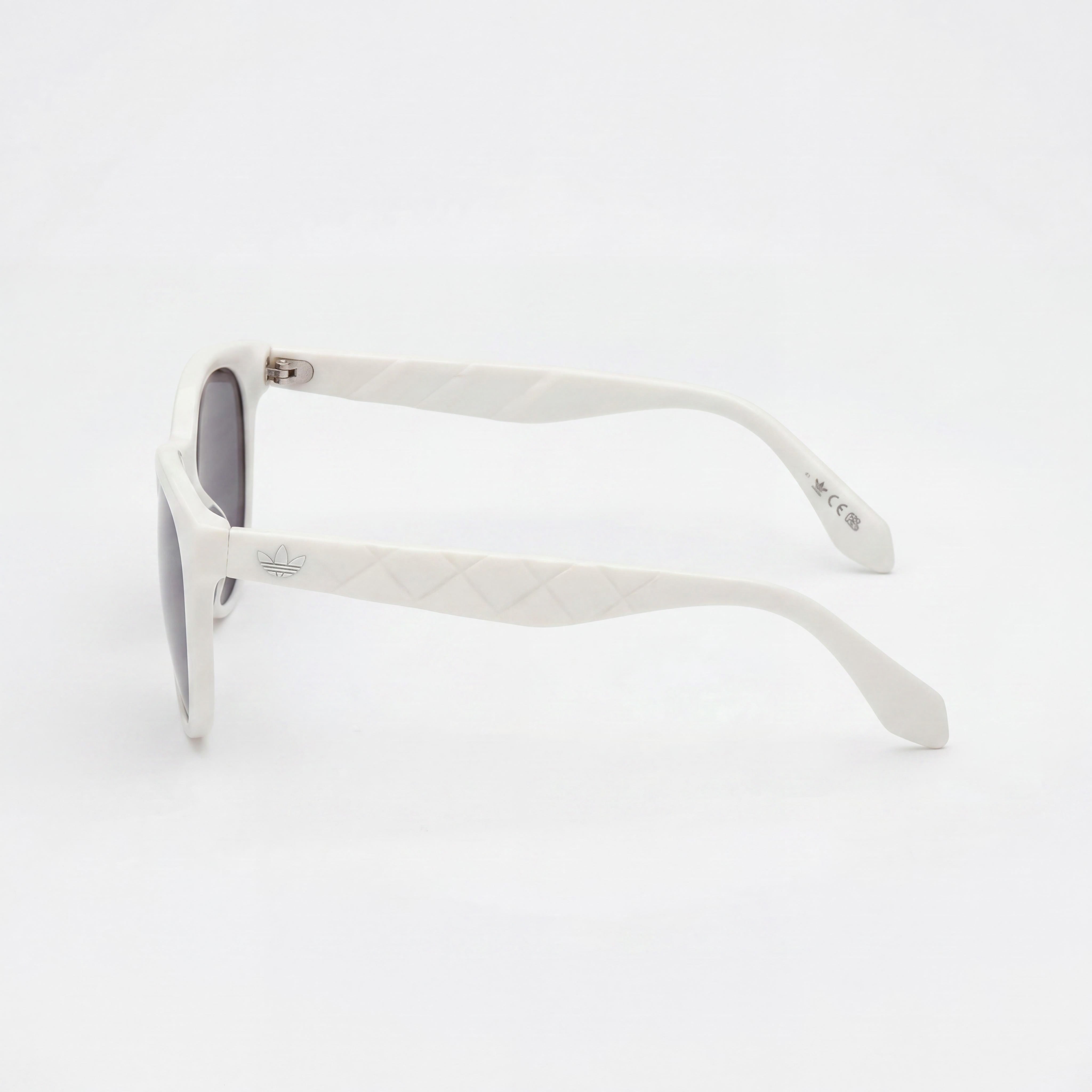 adidas Unisex UV Protective Sunglasses, White Smoke Plastic Frame, 53mm Lens Width, Photo 3