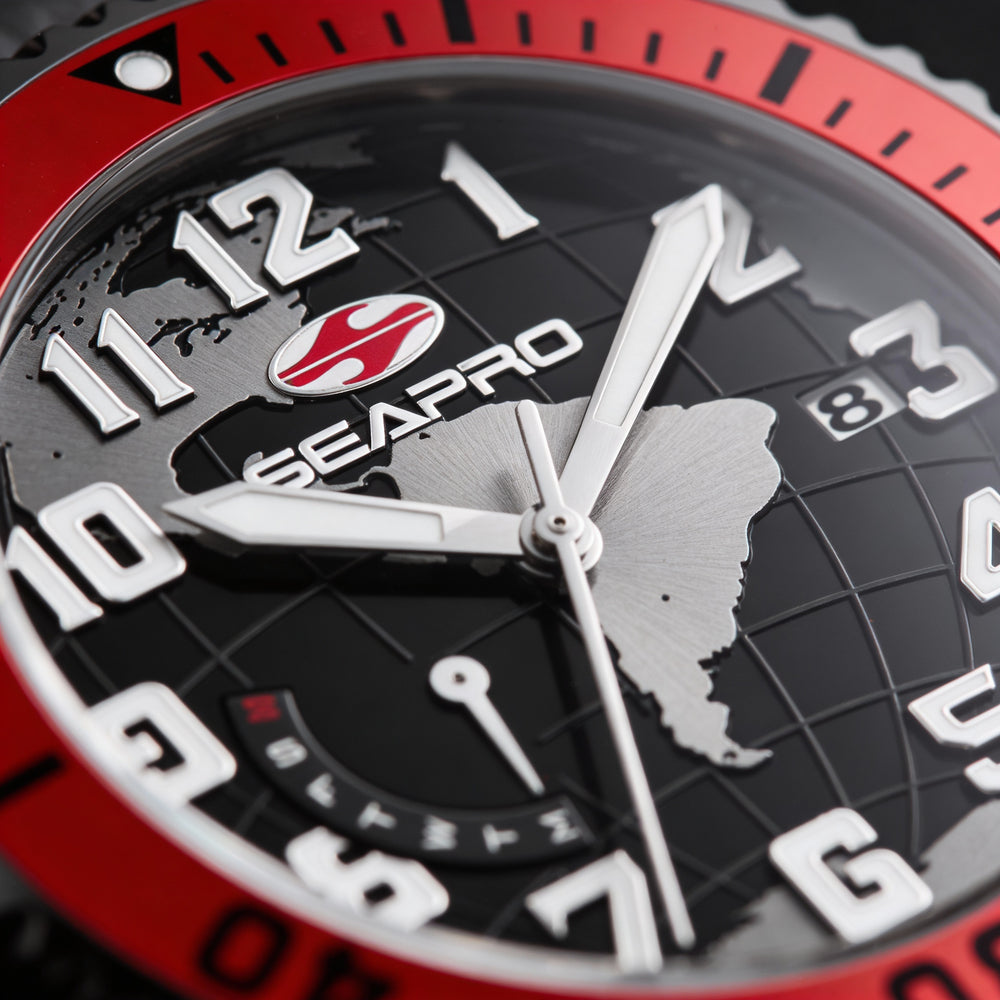 Seapro Modern Men's Black Dial Stainless Steel Leather Strap Water Resistant Quartz Watch with Mineral Crystal