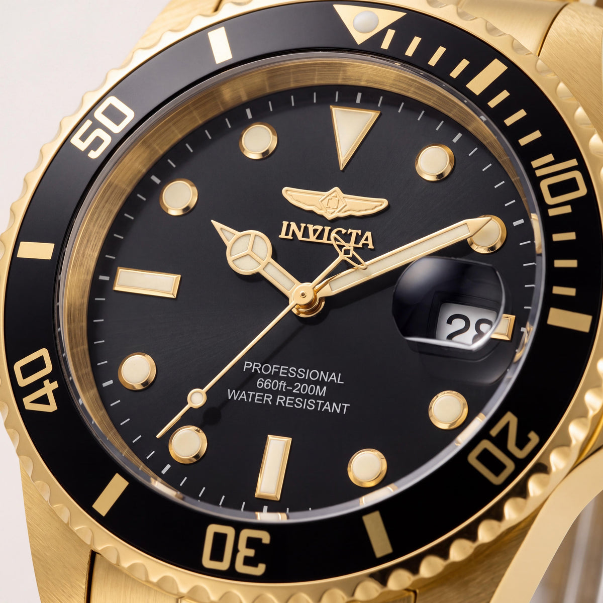 Reloj de Cuarzo Invicta para Hombre, Acero Inoxidable Tono Dorado, Esfera Negra, Luminoso, Resistente al Agua 200M, 42mm, Photo 2