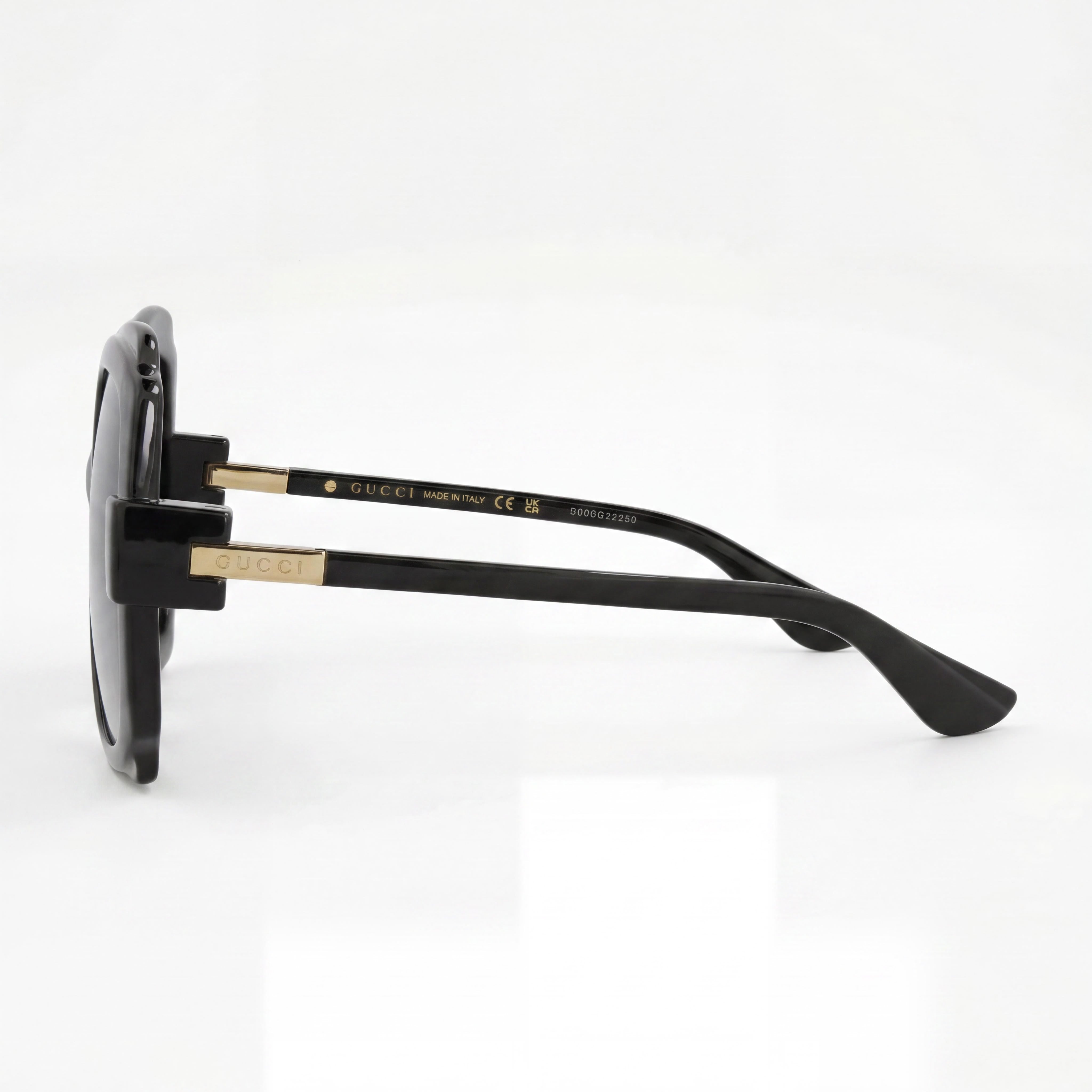 Gucci Women's Round/Oval Sunglasses, Black Grey Plastic Frame, Gradient Grey Lenses, 57mm Lens Width, Photo 3