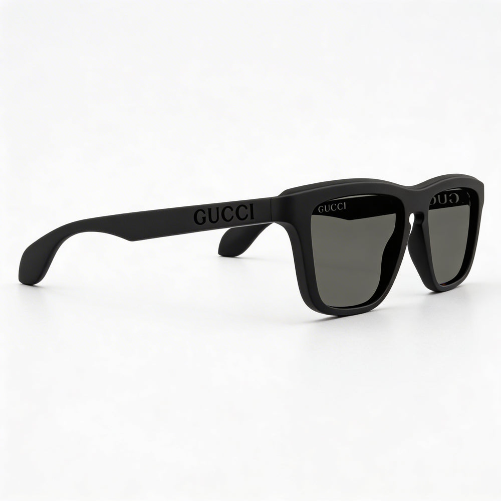 Gafas de sol casuales Gucci para hombre con montura de acetato negro y lentes de acetato gris, ancho de lente de 55 mm, puente de 18 mm, patilla de 145 mm
