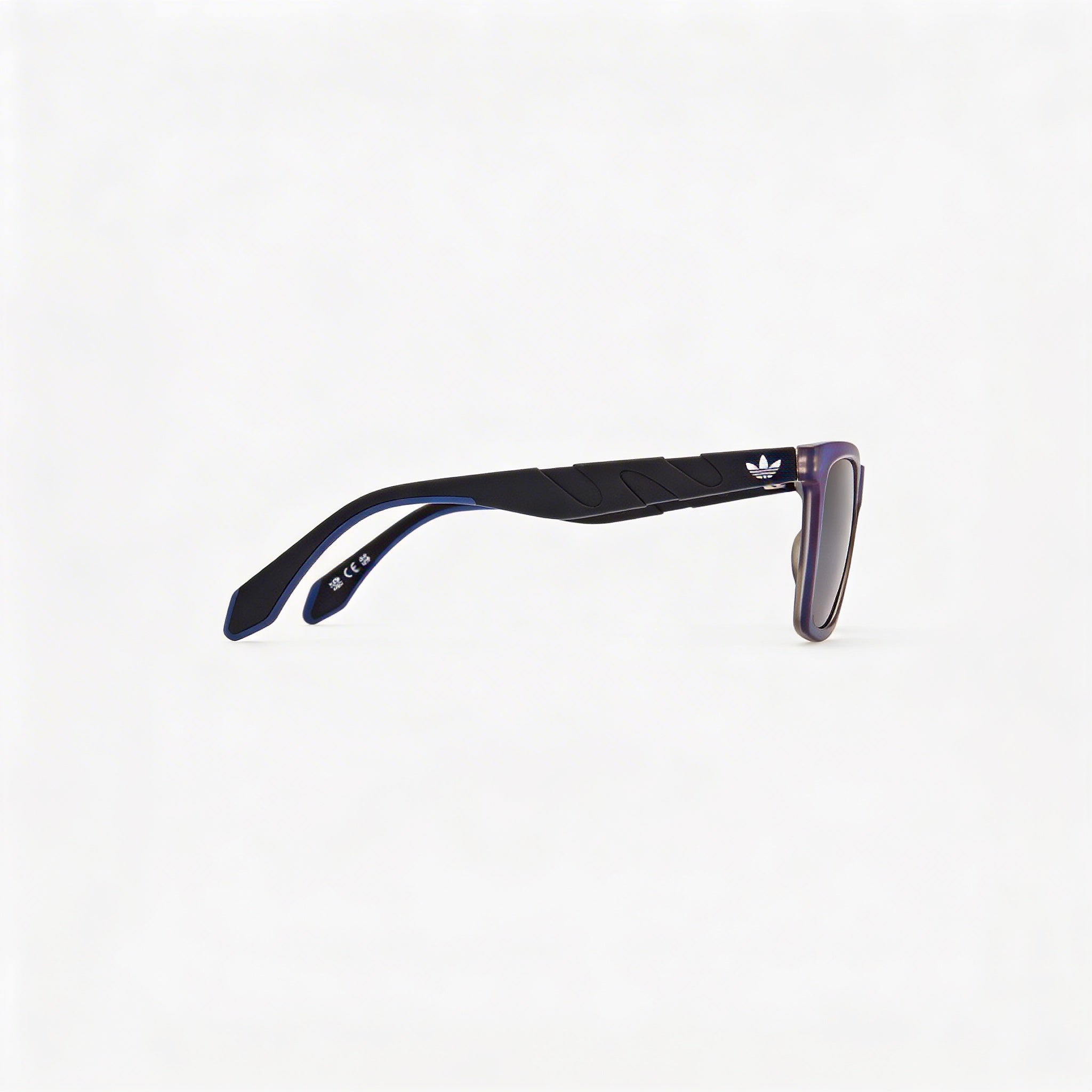 Gafas de sol Adidas Originals OR0101 de plástico con protección UV para hombre, 53 mm, monocolor violeta, lentes ahumadas, Photo 3