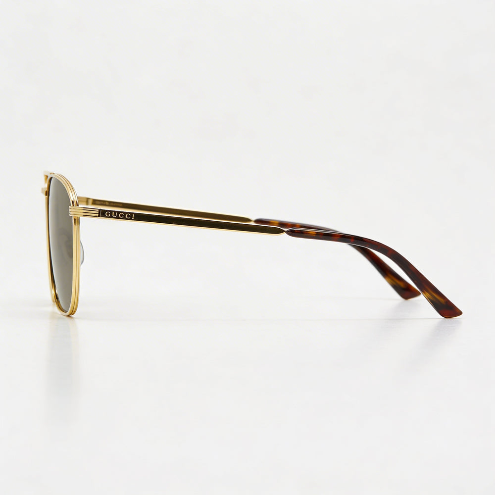 Gafas de sol Gucci modernas unisex, montura negra con cristales negros, ancho del puente 18 mm, longitud de las patillas 145 mm