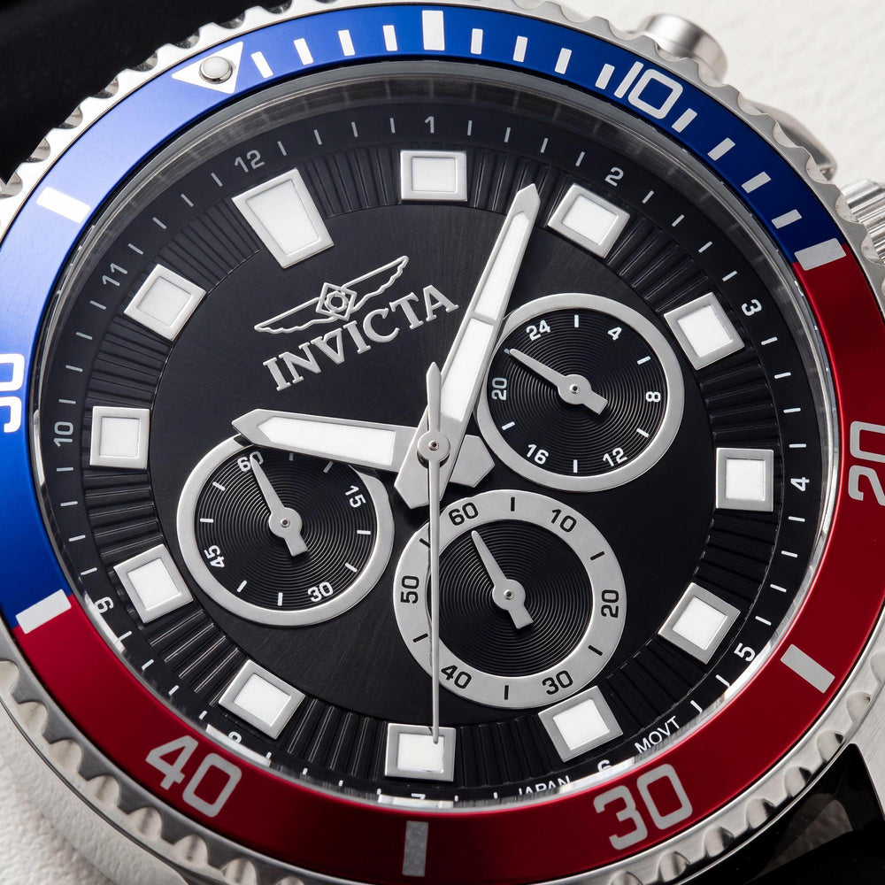 Invicta Pro Diver 46119 Unisex Chronograph Silver Stainless Steel Silicone Strap Analog Round 45mm Watch