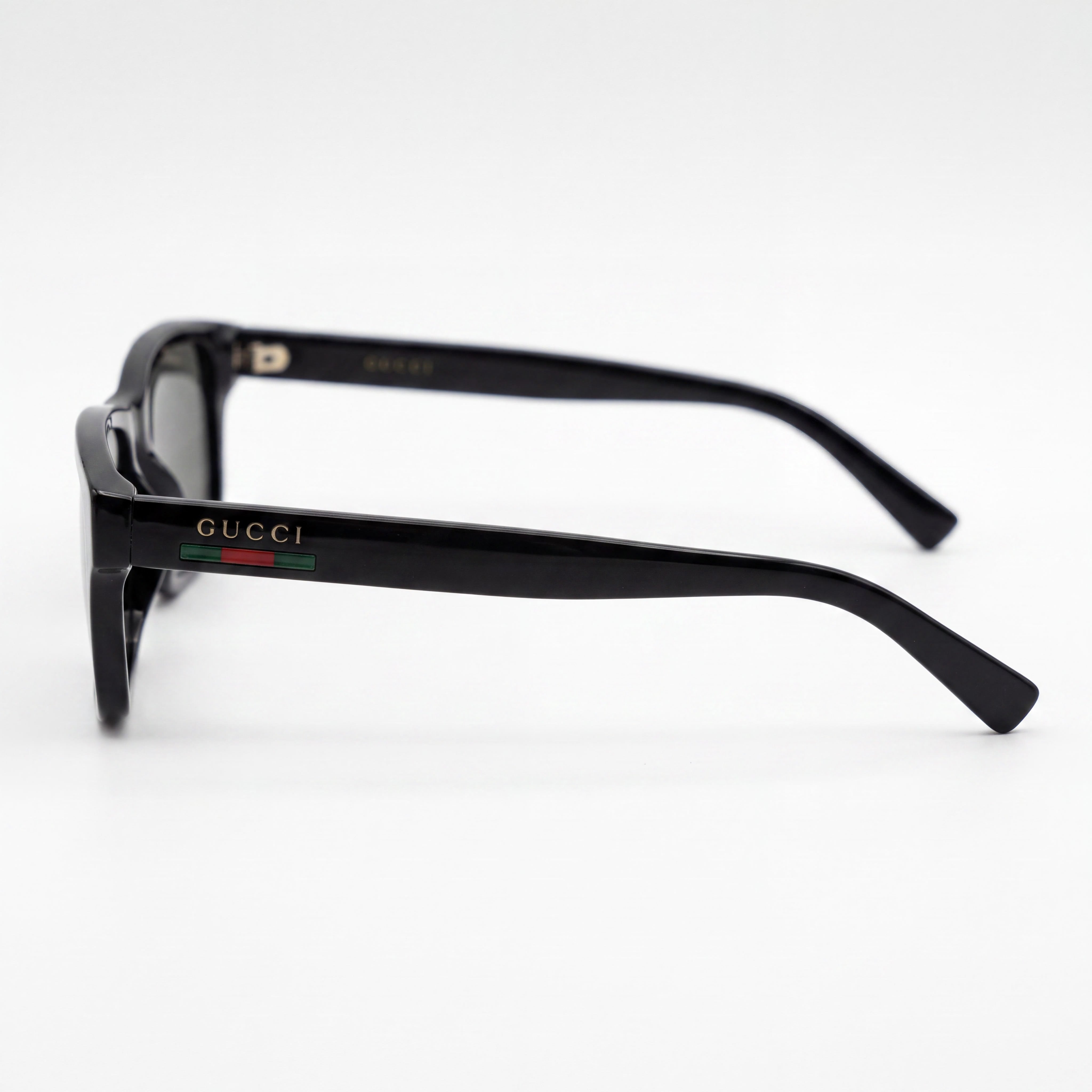 Gafas de sol unisex modernas Gucci con montura negra y lentes negras, puente 18 mm, patillas 145 mm, Photo 3