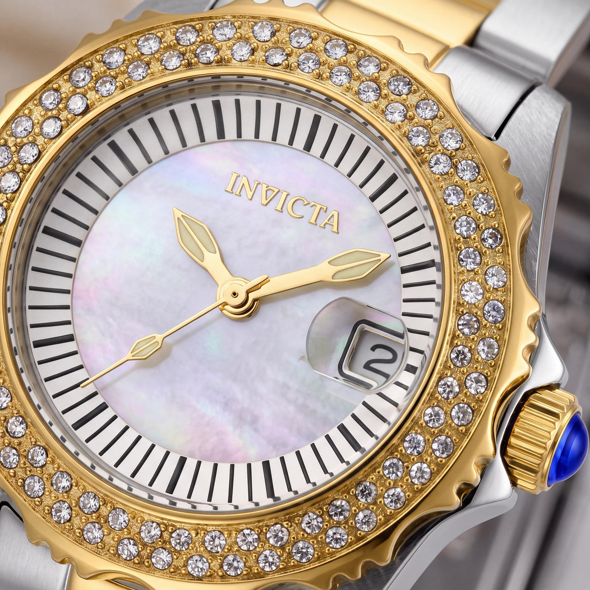 Invicta Women's Quartz Watch Two Tone Stainless Steel White Dial Crystal Accented Bezel Date 30mm, Photo 2