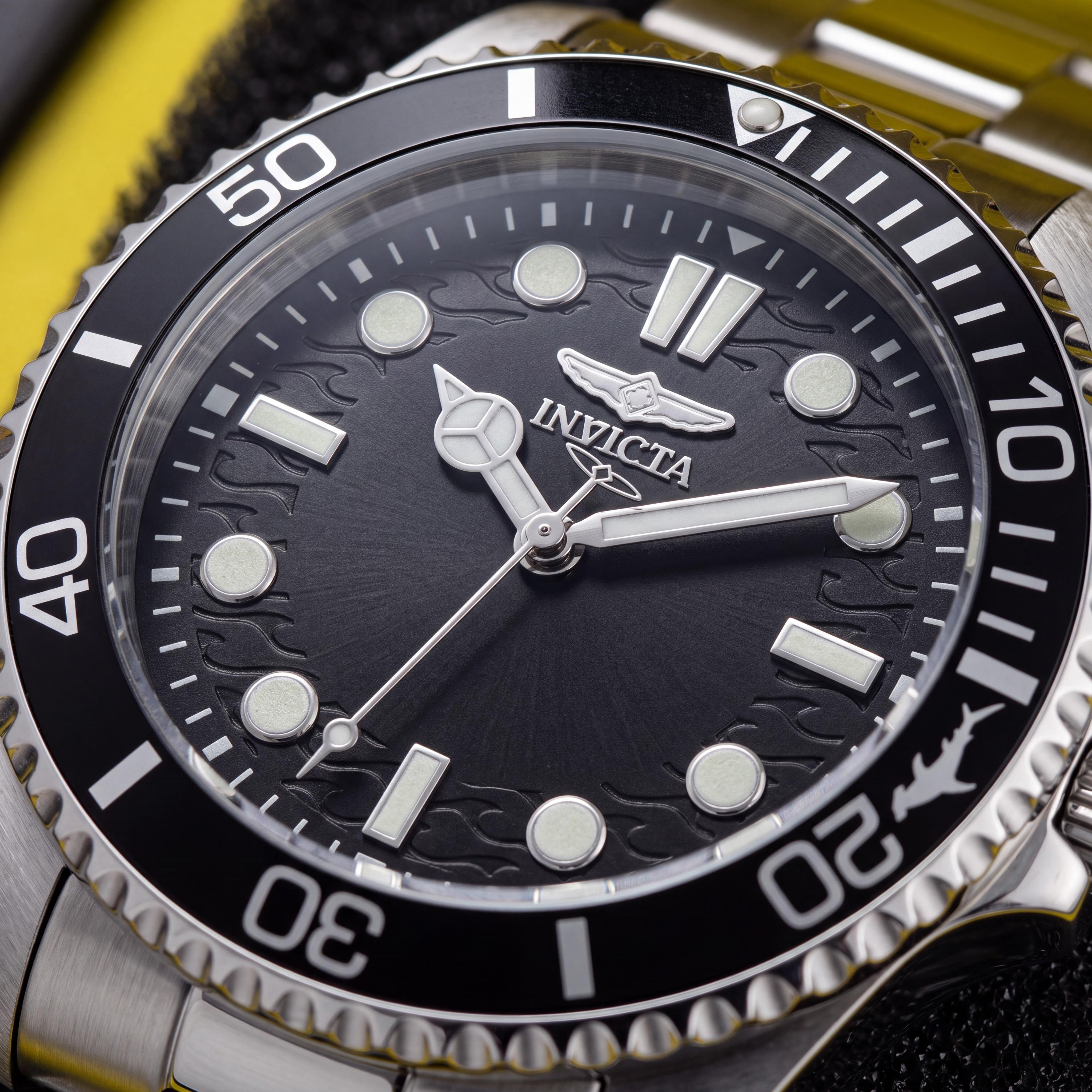 Reloj Invicta Pro Diver 49693 para hombre, de cuarzo, 43 mm, de acero inoxidable, con esfera negra, Photo 2