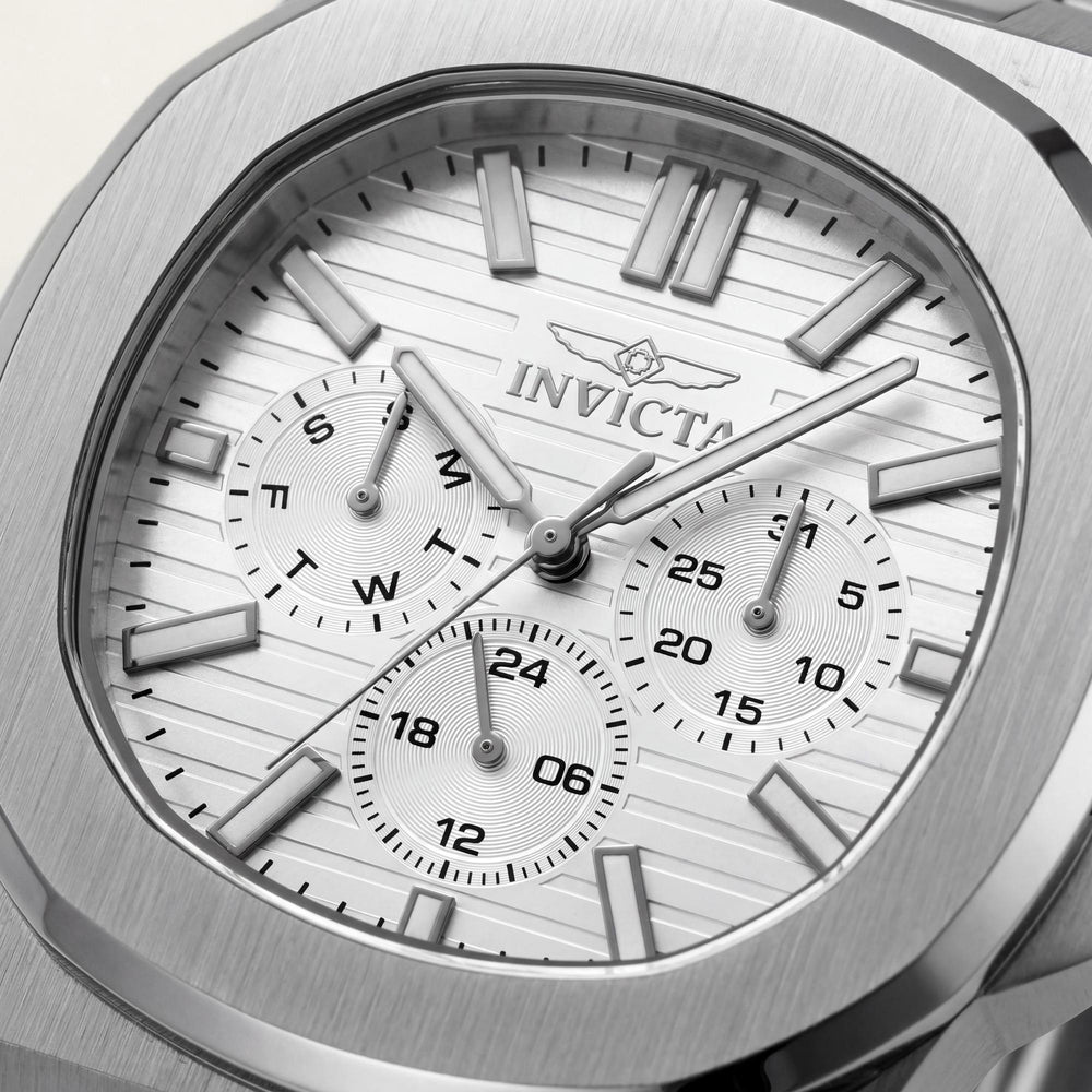Invicta Speedway 48324 Unisex Chronograph Stainless Steel Bracelet Watch 41mm Silver Dial