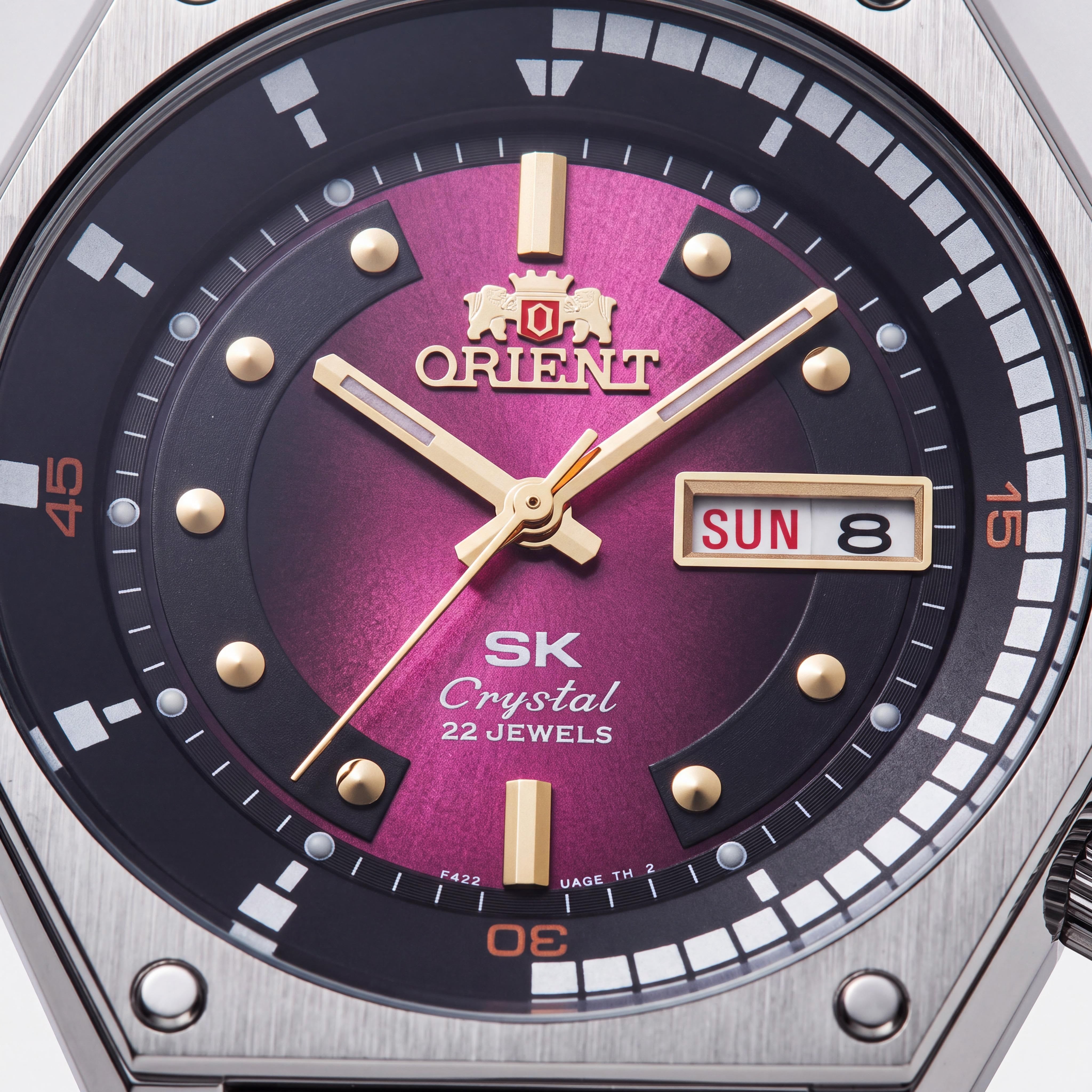 Orient Sporty Cronógrafo para hombre con esfera rojo vino, movimiento mecánico, caja de acero inoxidable de 42 mm, Photo 2