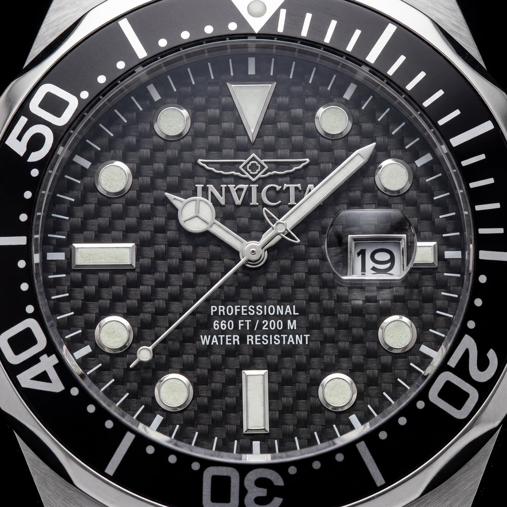 Invicta 12562 Reloj casual de cuarzo suizo resistente al agua para hombre, con caja de acero inoxidable negra y cristal mineral de la colección Pro Diver