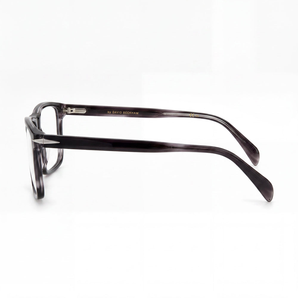 Gafas unisex contemporáneas David Beckham con montura de titanio y lentes de policarbonato, color gris cuerno, talla 56