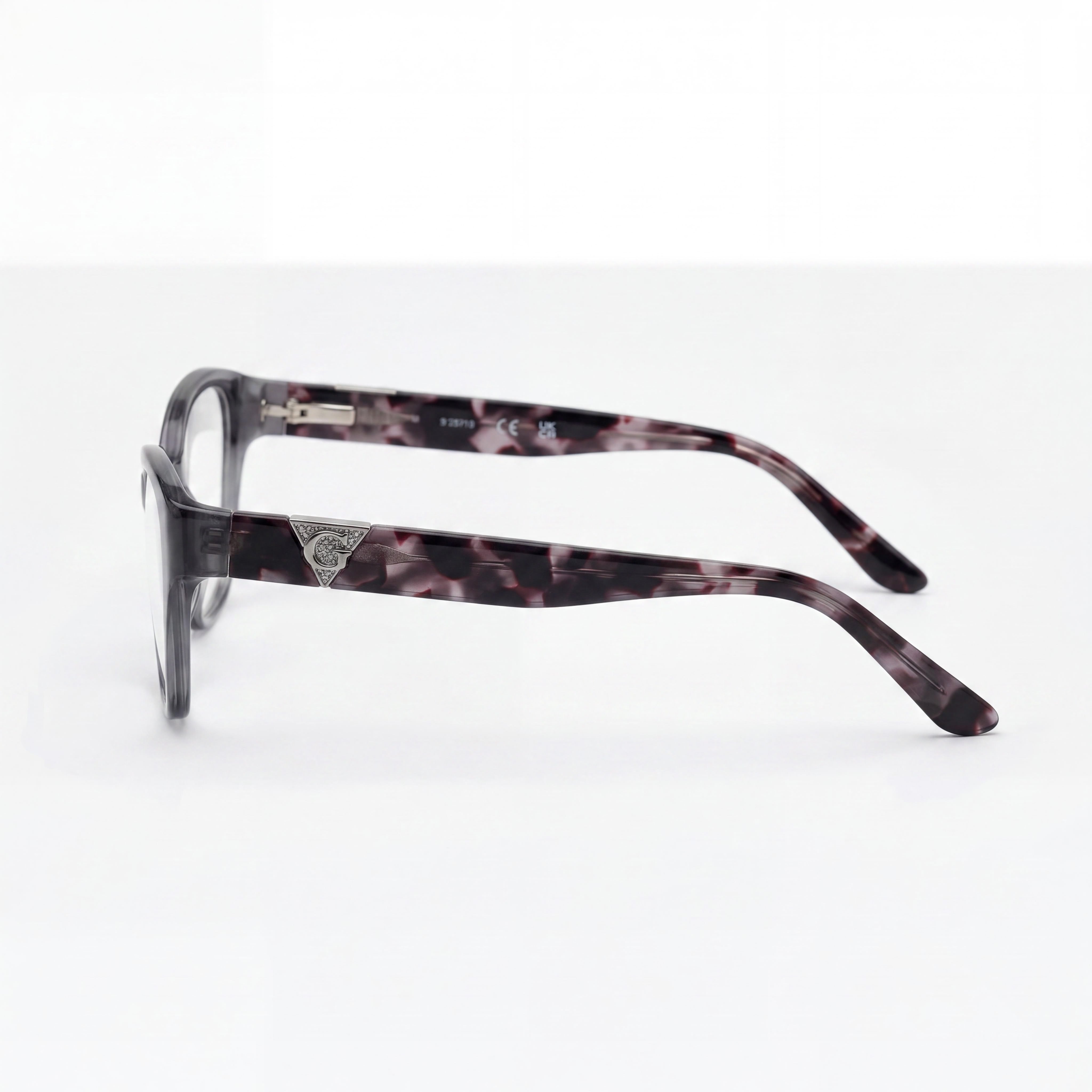 GUESS Women's Fashionable Eyewear with Shiny Grey Frame and Polycarbonate Non- Lenses, Size 51-16-135, Photo 2