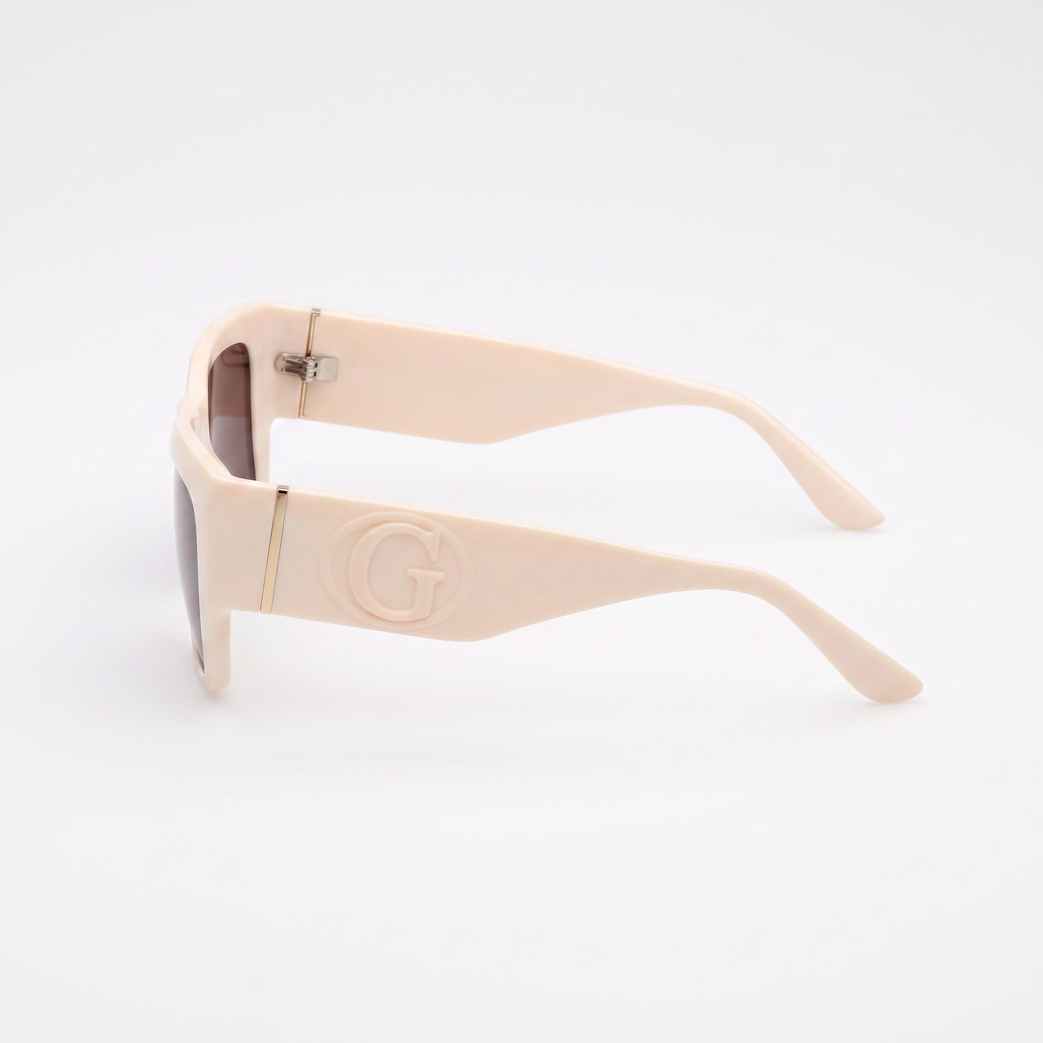 GUESS Gu00252 Women's Plastic Frame Sunglasses, 100% UVA & UVB Protection, Ivory with Purple Lenses, 54mm, Photo 3