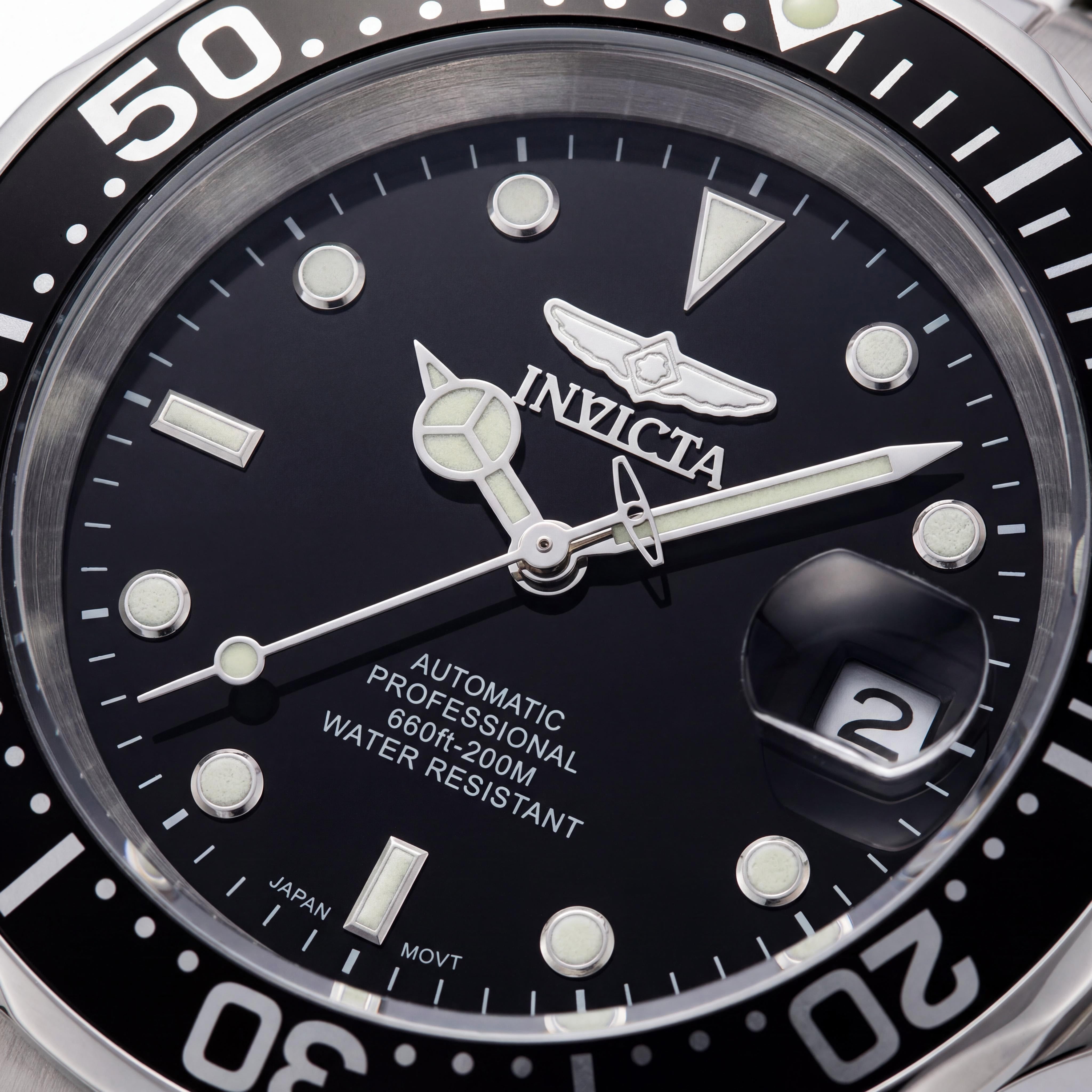 Invicta strappy Men's Black Case Silver Stainless Steel Luminous 200M Water Resistant Watch 38mm, Photo 2