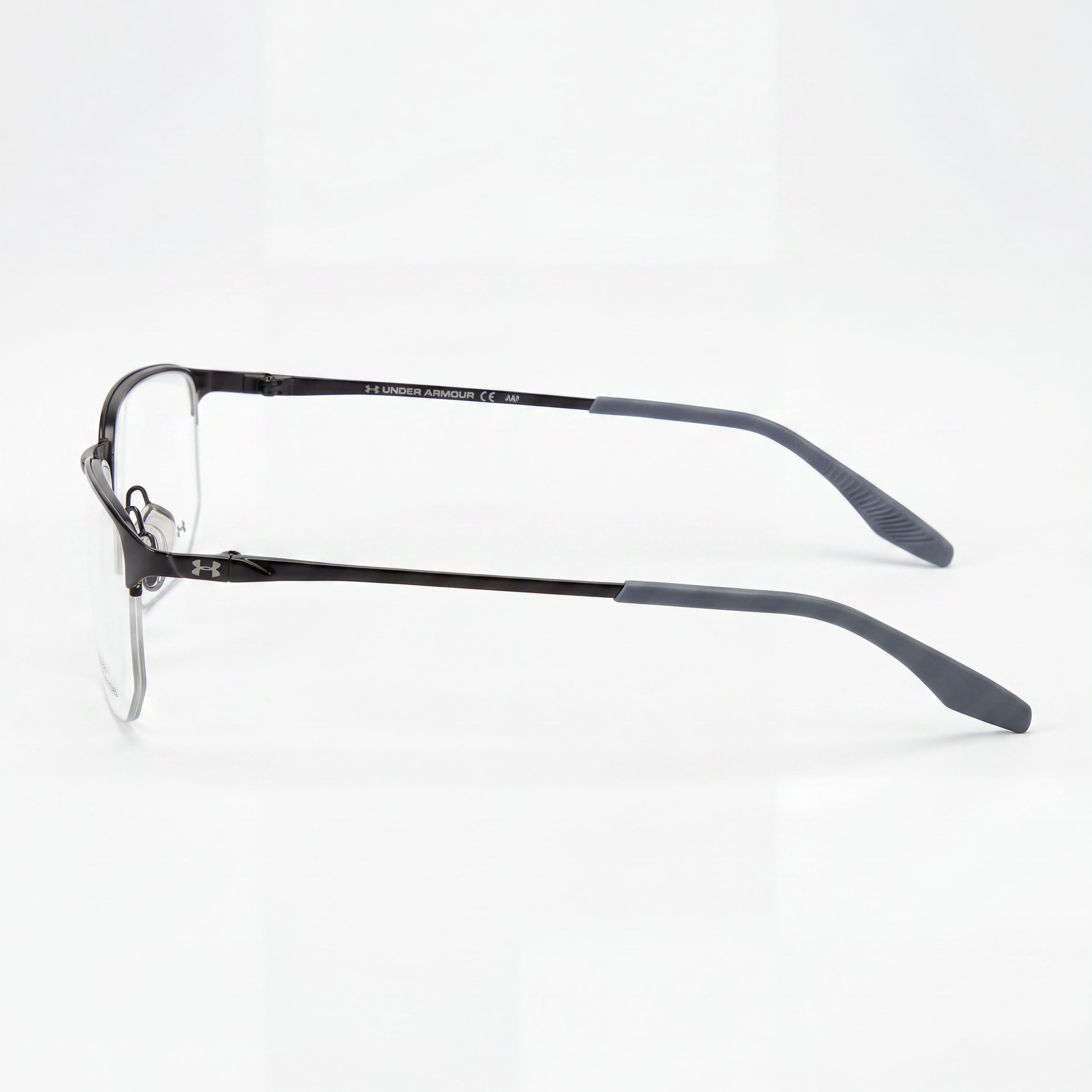 Gafas de sol unisex Under Armour Modern con montura de acero inoxidable, lente de policarbonato, color negro mate, 56 mm, Photo 2