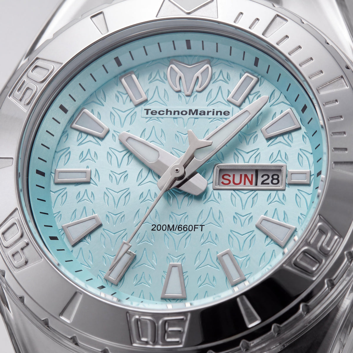 Technomarine Modern Women's Silver Stainless Steel Case White Silicone Band Turquoise Dial 36.5mm Water Resistant Watch, Photo 2