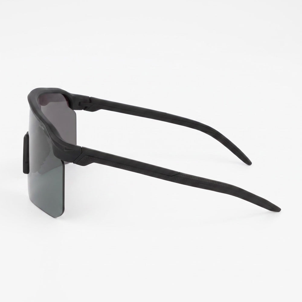 NIKE Casual Men's Matte Black Polar Grey Plastic Frame UV 400 Protection Non-Polarized Sunglasses 61mm