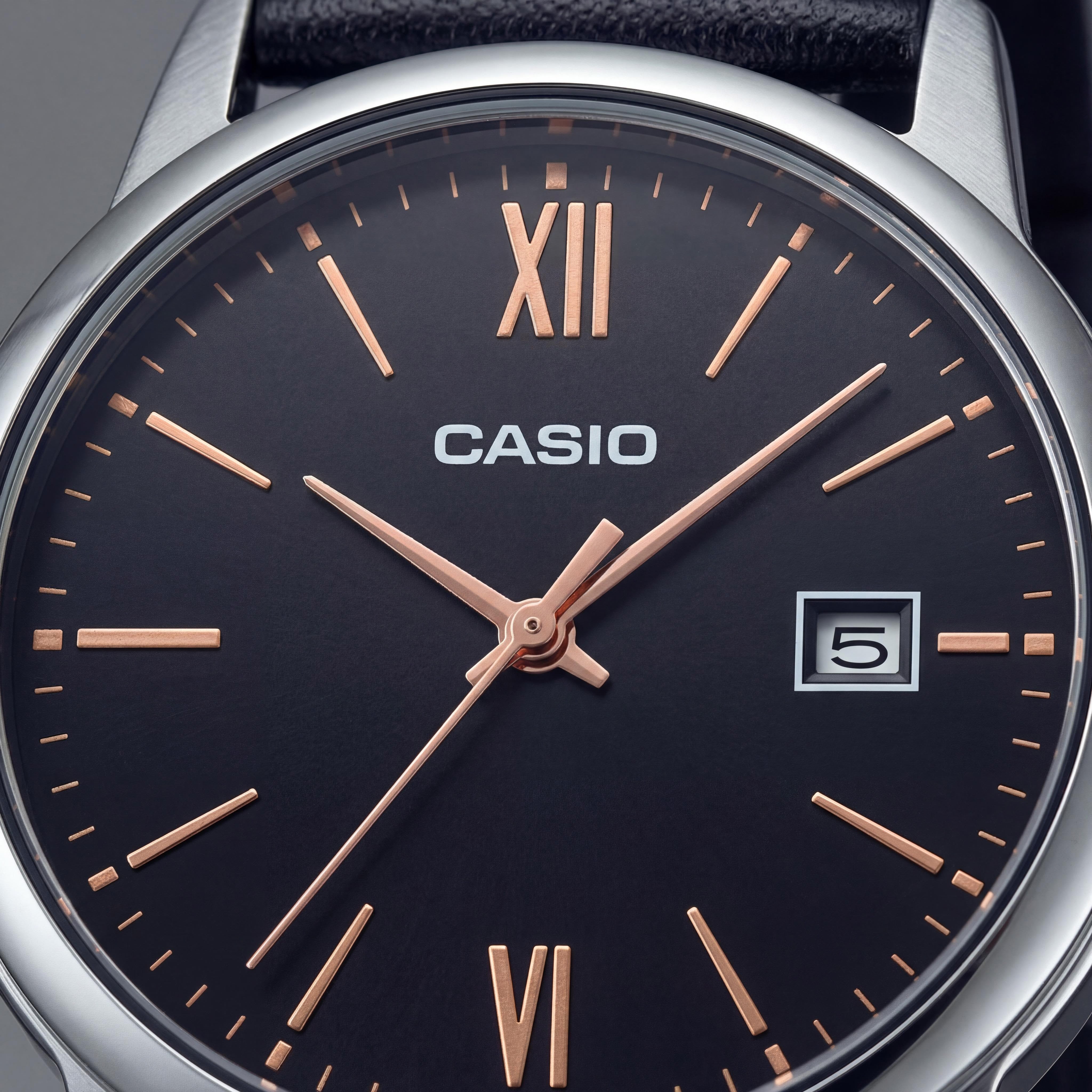 Casio Classic Unisex Black Silver Ion Plated Watch with Date Display, 50 Meters Water Resistance, Photo 2