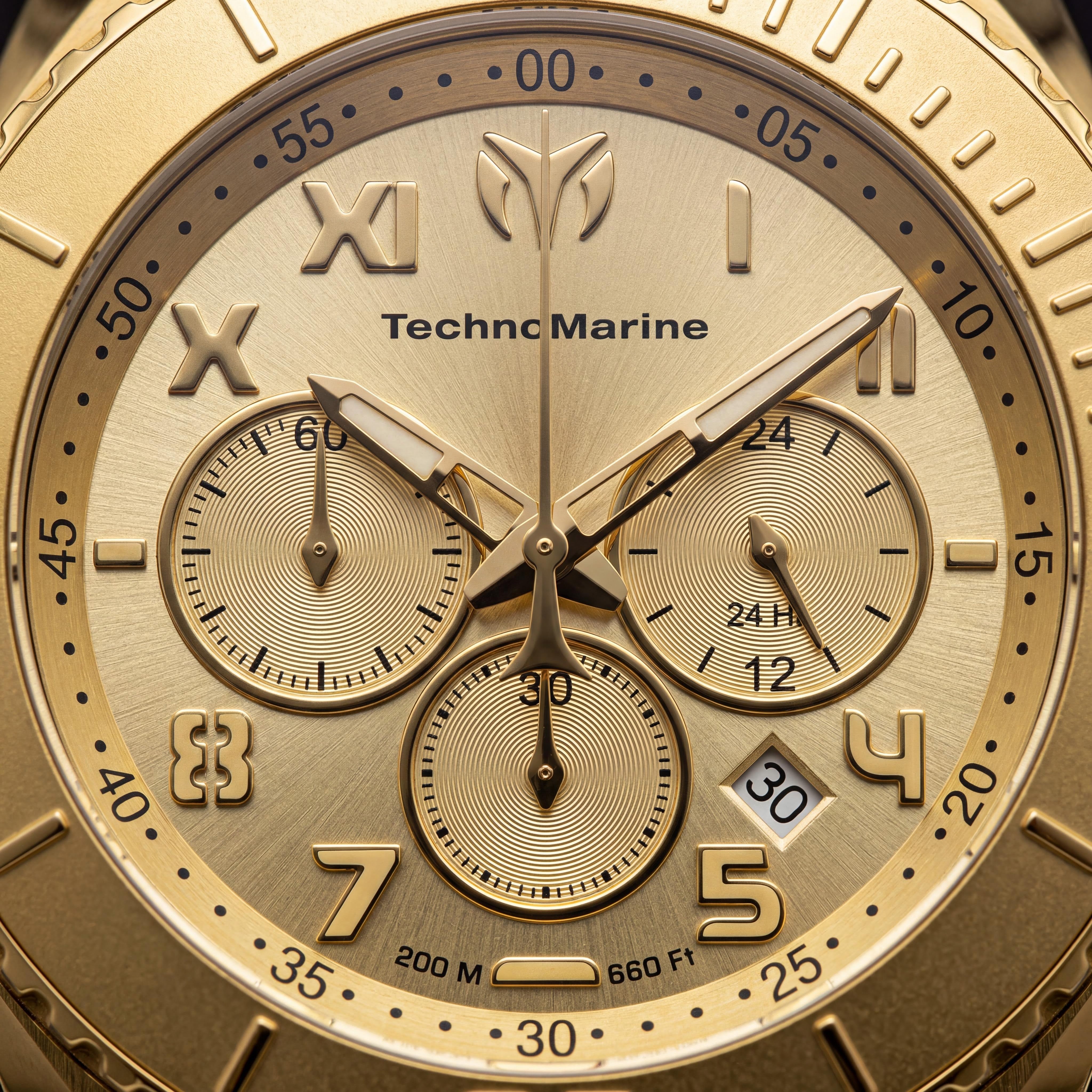 TechnoMarine Manta TM-225005 Men's Quartz Wrist Watch featuring a Gold Dial & 48mm Stainless Steel Case, Photo 2