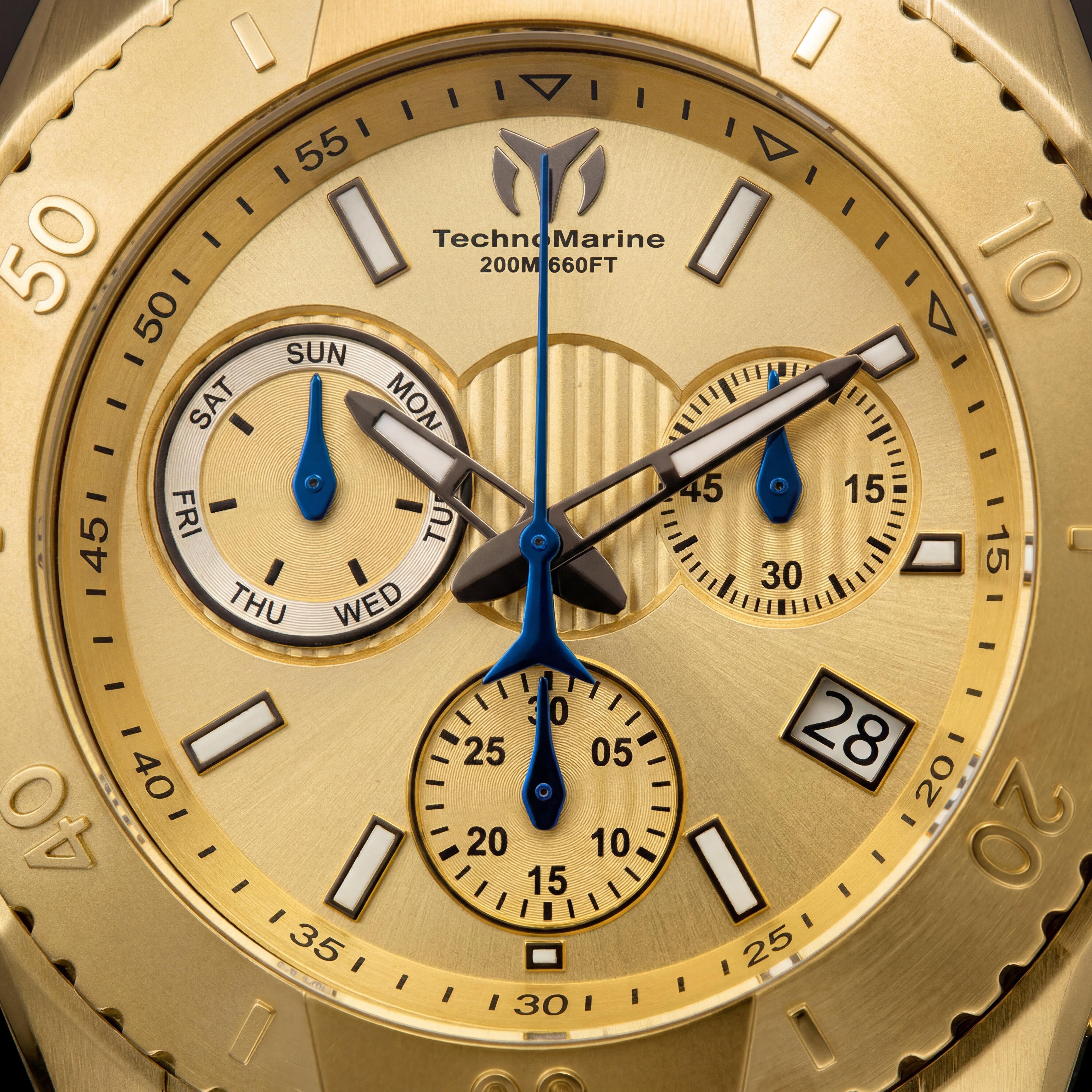 TechnoMarine Men's Luxury Watch, Gold-Tone Stainless Steel, Black Silicone, Swiss Quartz, Chronograph, 200m WR, 48mm, Photo 2