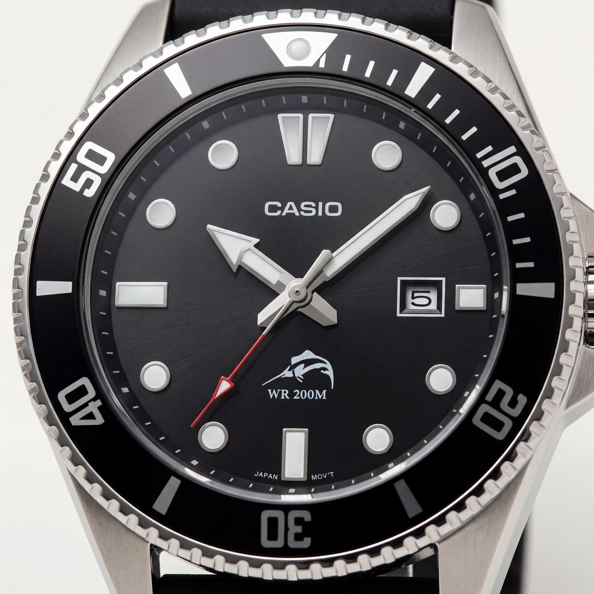 Casio Men's Resin Strap Watch, Black/Silver Stainless Steel Case, Black Dial, Water Resistant, Second Hand, Photo 2