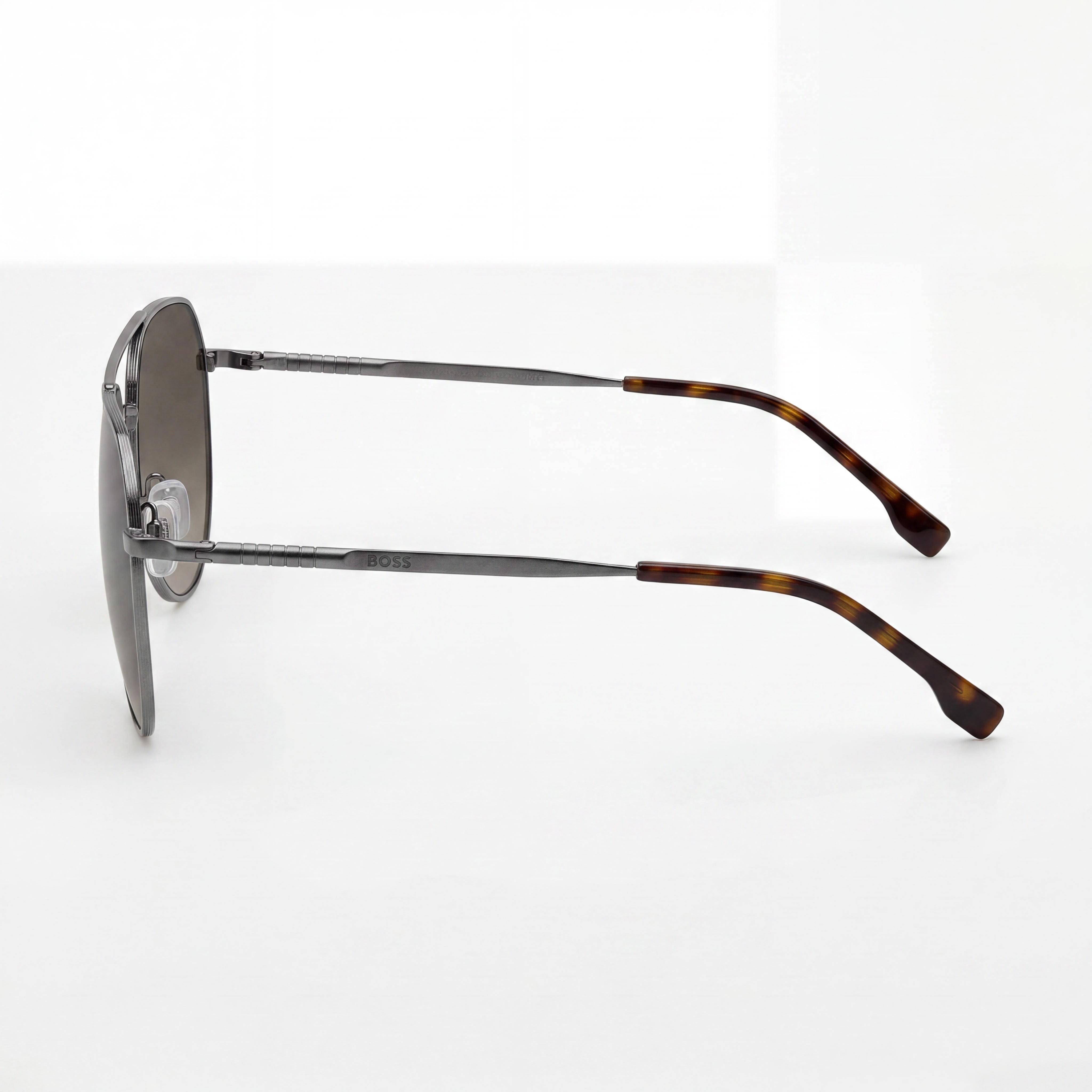 Gafas de sol para hombre Hugo Boss INTERNATIONAL, de metal, rutenio oscuro, con degradado marrón y 100% protección UV, 61 mm, Photo 3