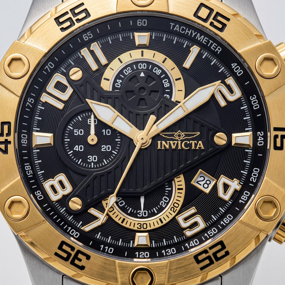 Reloj de pulsera Invicta 26100 Rally Cronógrafo Taquímetro de acero inoxidable dorado para hombre, resistente al agua 100M