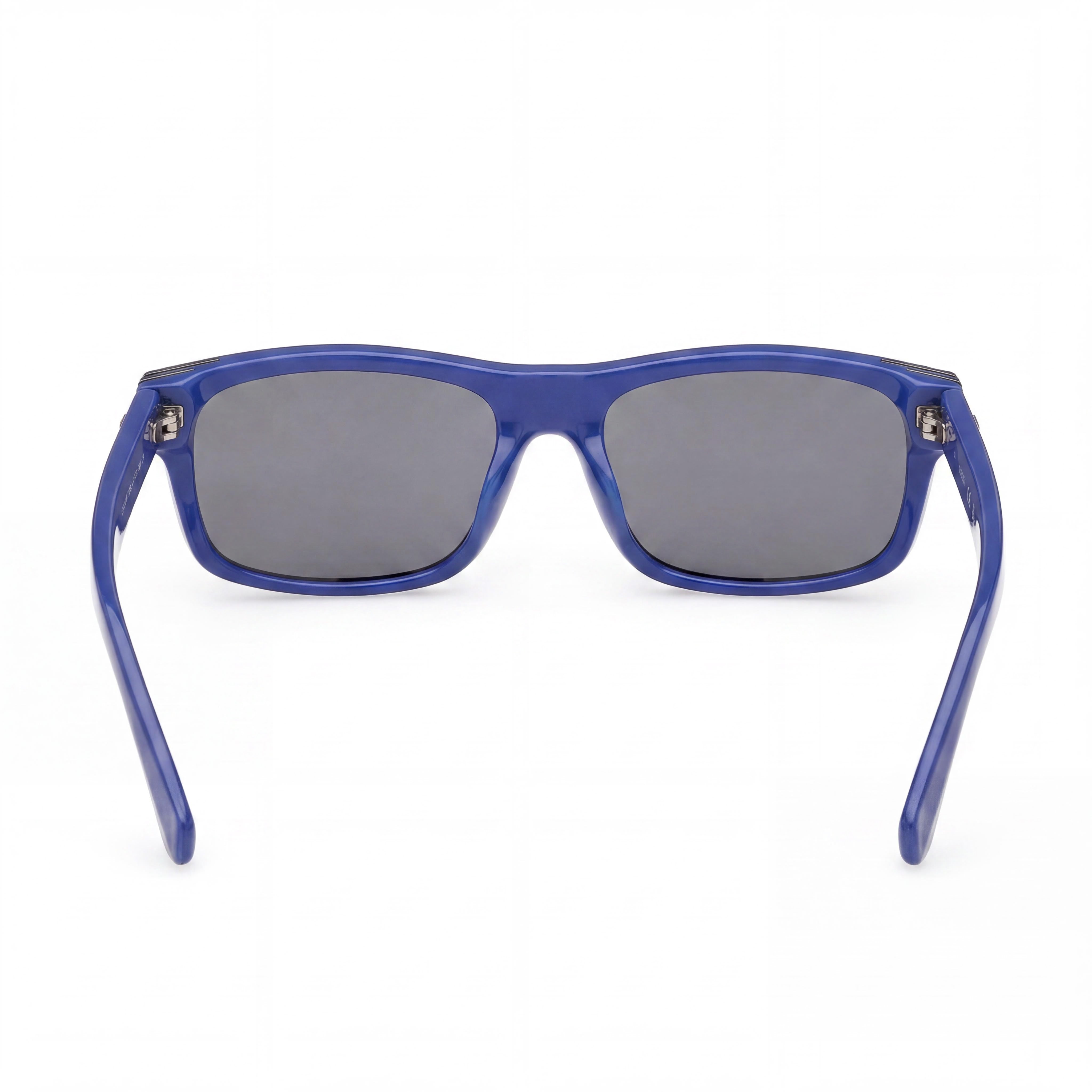 GUESS Casual Men's Sunglasses with Shiny Blue Plastic Frame, Smoke Plastic Non-Polarized Lenses, UV 400 Protection, Size 57-18-145, Photo 4