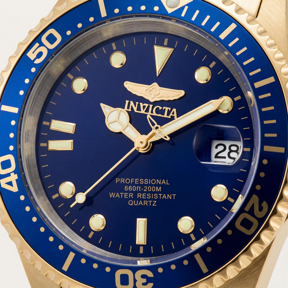 Reloj Invicta Pro Diver 8937OB unisex de acero inoxidable dorado con esfera azul y pulsera de cuarzo de 38 mm.