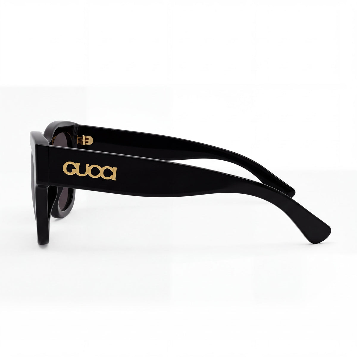 Gucci Gg1789s-001 Women's Oversized Black Acetate Frame with Black Plastic Lenses Sunglasses 53mm Lens Width, Photo 2