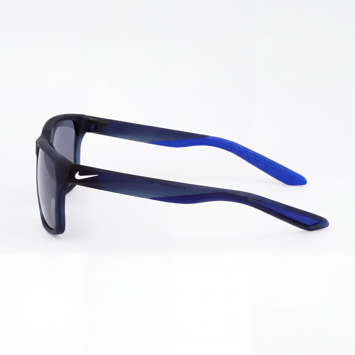 Nike Nkif2488xn Unisex Modern Sunglasses with Acetate Frame and Polycarbonate Lens in Midnight Navy/Silver 59mm, Photo 3