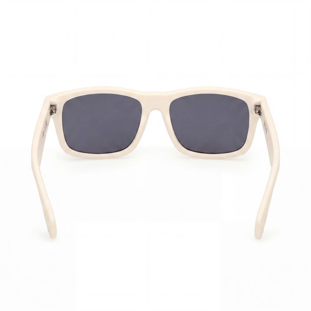 Gafas de sol informales unisex adidas Originals con montura de plástico blanco mate y lentes ahumadas de 54 mm de ancho