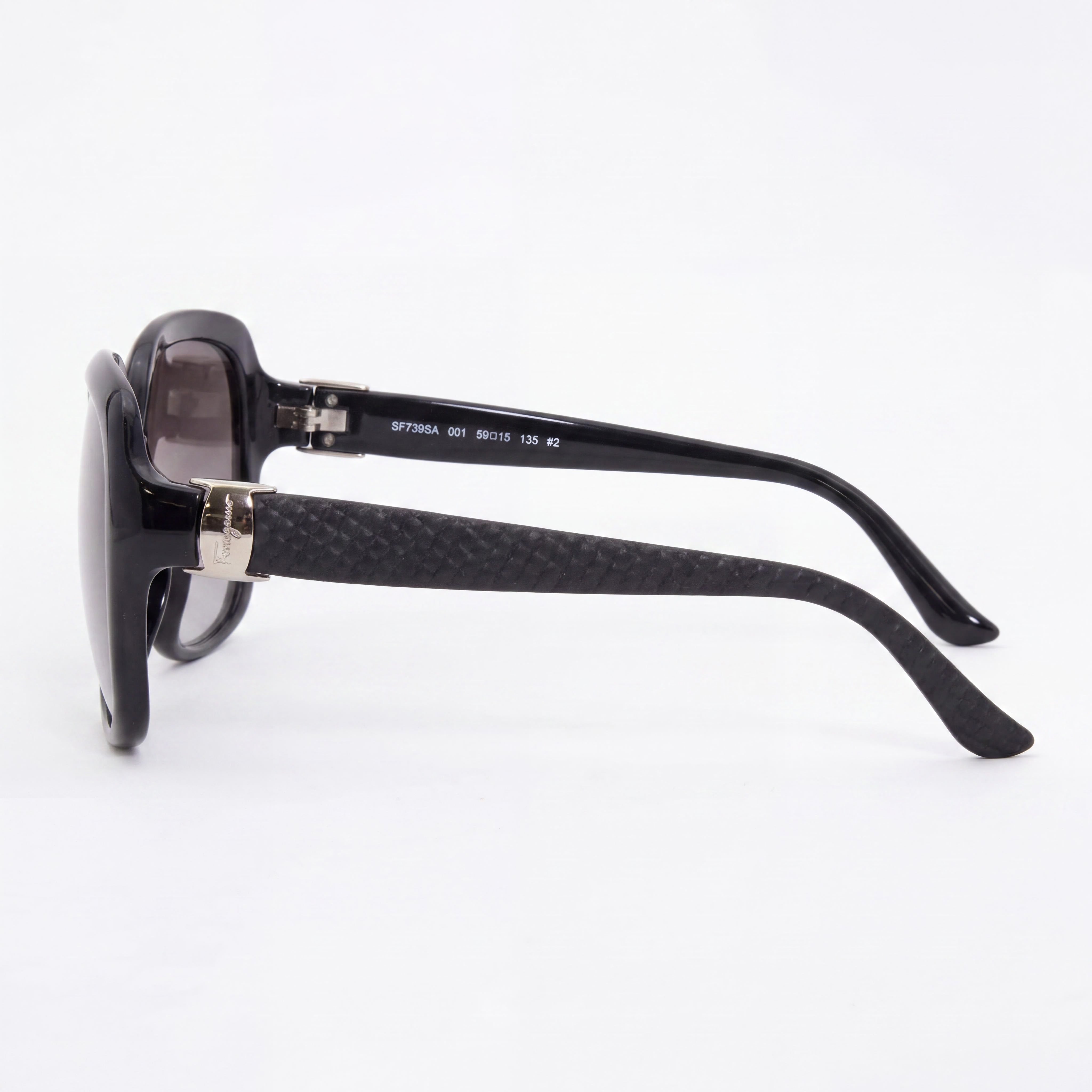 Gafas de sol Ferragamo Classic para mujer, de plástico negro, con degradado gris, de gran tamaño y protección UV, 59 mm, Photo 3