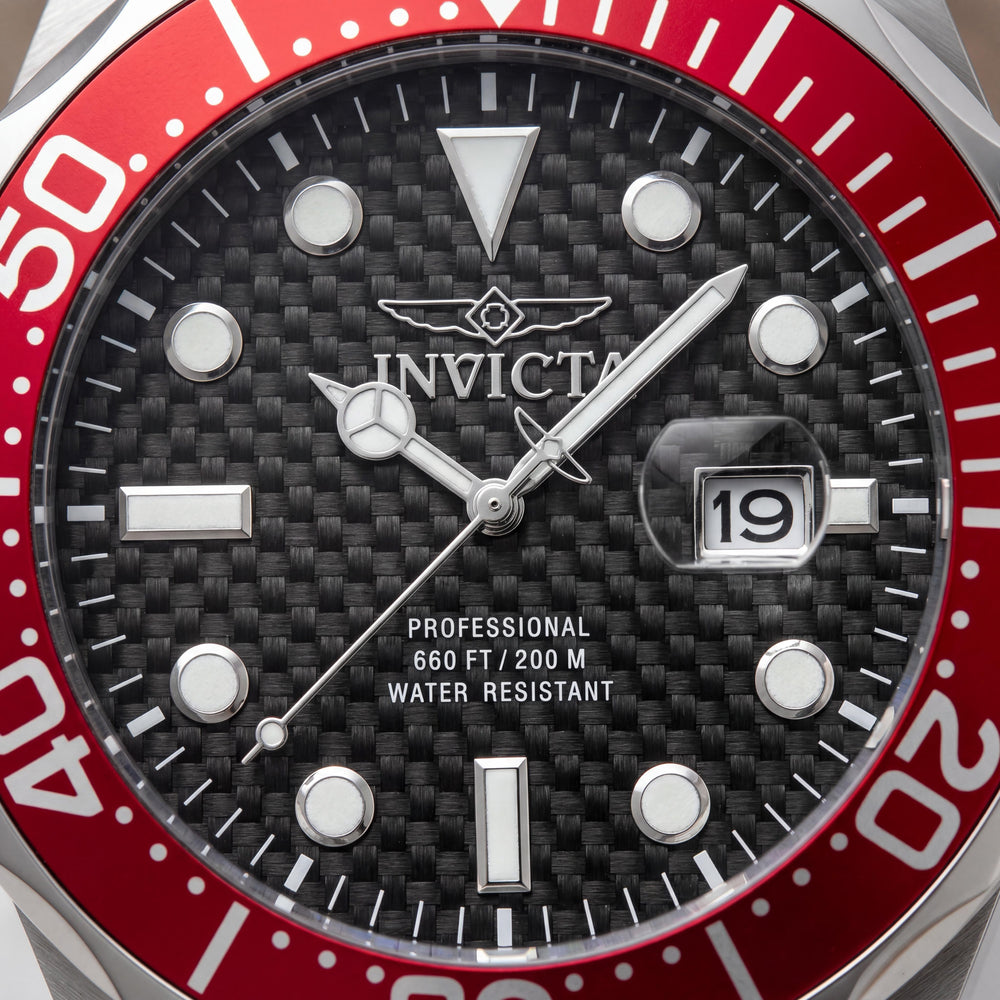 Invicta Brazalete Unisex Acero Inoxidable Negro 44mm Esfera de Fibra de Carbono Reloj que Brilla en la Oscuridad