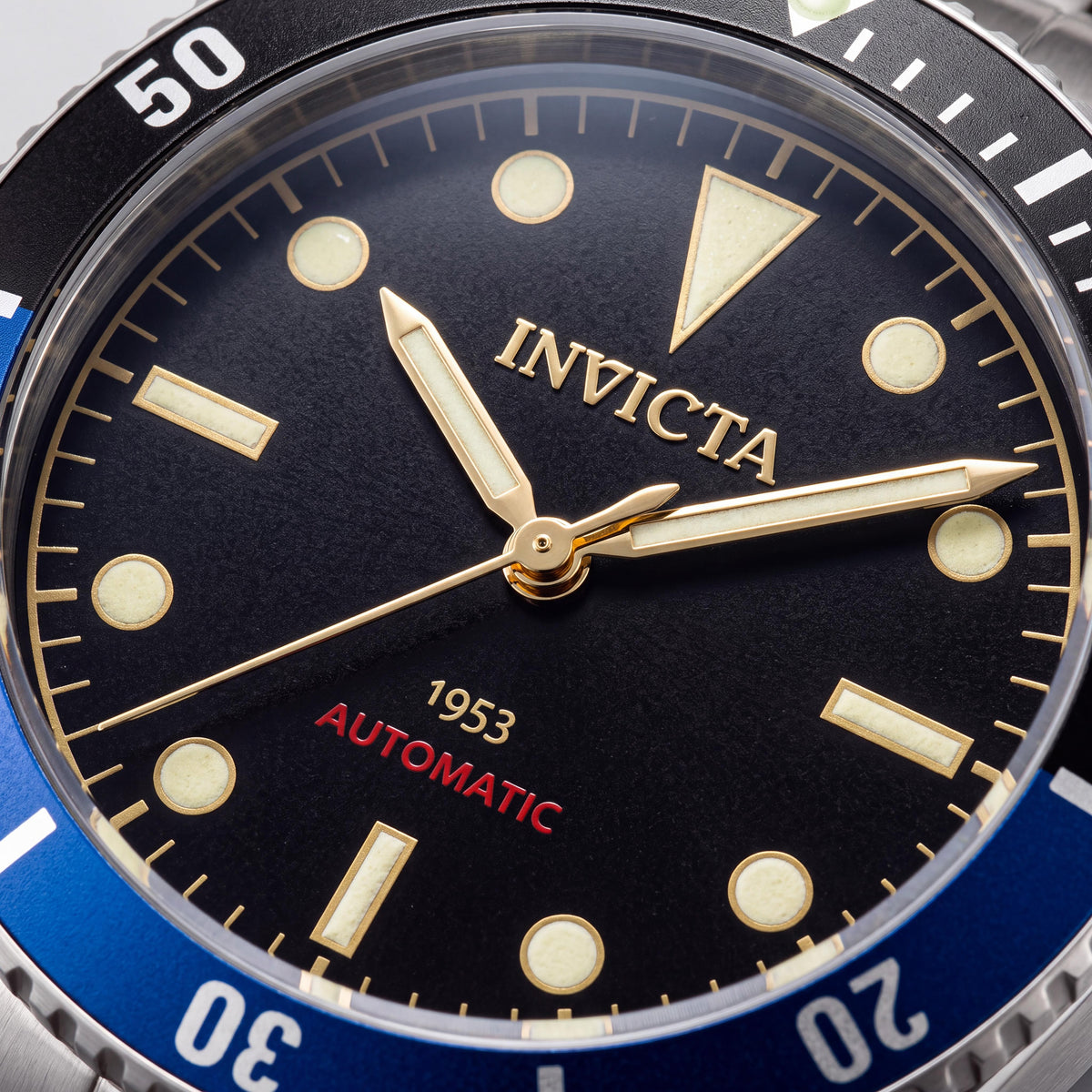 Invicta VINTAGE Pro Diver 34333 Men's 40mm Automatic Silver Stainless Steel Bracelet Watch, Black Dial, Glow In The Dark, Photo 2