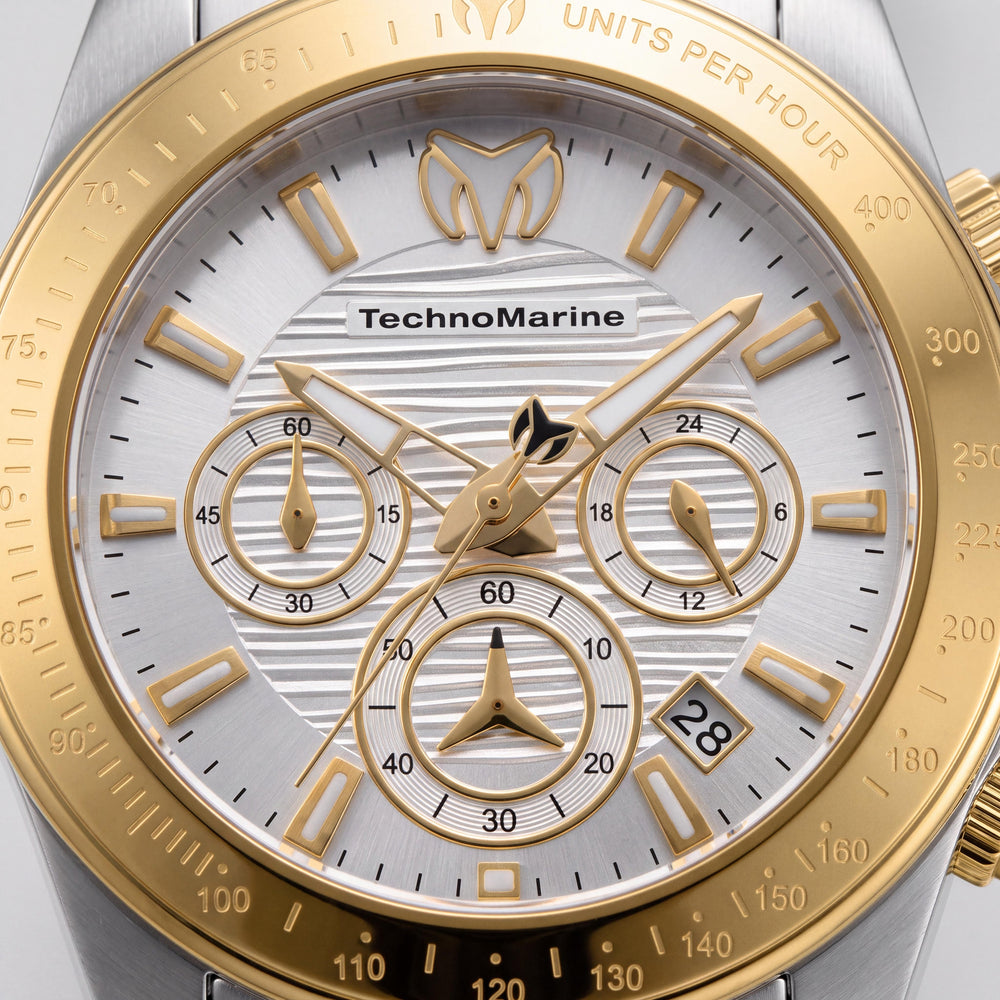 Reloj de hombre Technomarine Manta TM-219020 cronógrafo con esfera plateada, caja de acero inoxidable y pulsera de 42 mm