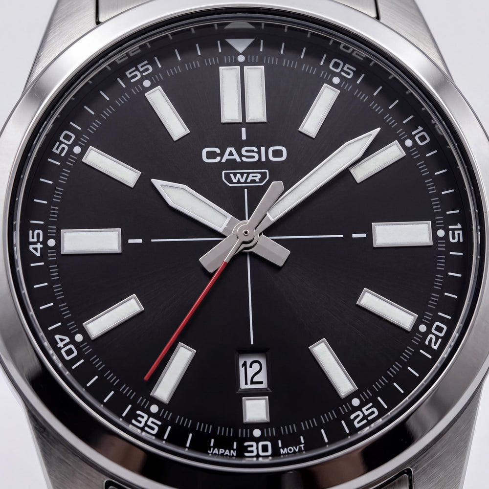 Casio MTP-VD02B-1EUDF Reloj de pulsera analógico de cuarzo para hombre con cronógrafo y alarma, de acero inoxidable, color negro, tono plateado