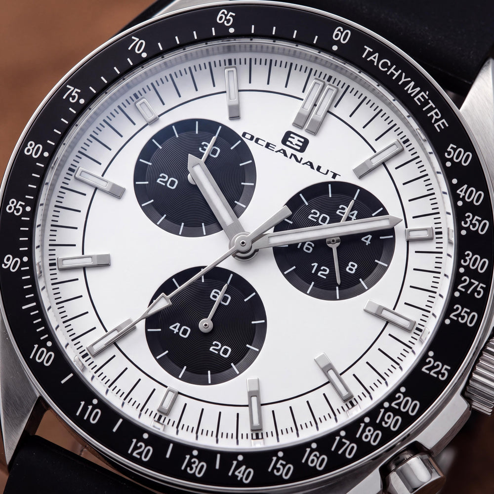 Oceanaut OC7582 Modern Men's Watch featuring a White Plastic Case, Leather Strap, Quartz Movement, Water Resistant