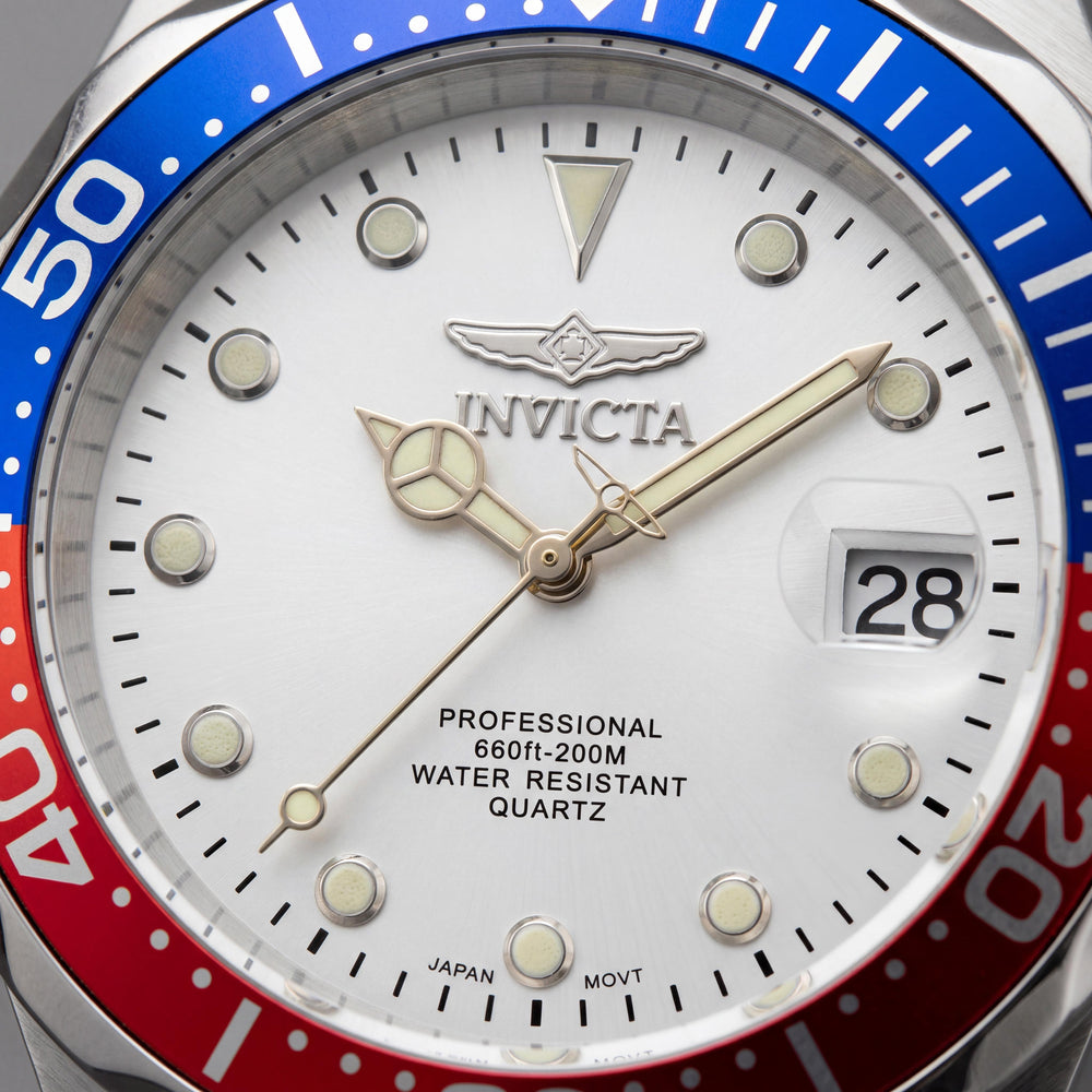 Invicta 17047 Pro Diver Unisex Diver Watch, Stainless Steel, White Dial, Luminous, Water Resistant 200m, 38mm
