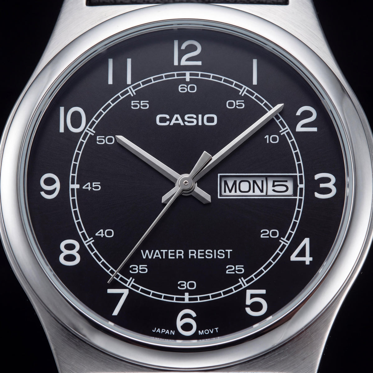 Casio MTP-V006L-1B2UDF Men's Black Silver Radio Controlled Solar Powered Stainless Steel Leather 38mm Watch, Photo 2
