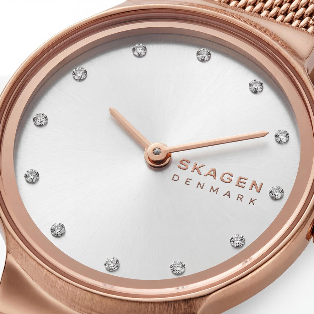 SKAGEN DENMARK Freja SKW2665 Reloj Cronógrafo para Mujer con Malla de Acero Inoxidable Tono Oro Rosa, Esfera Blanca, 26mm