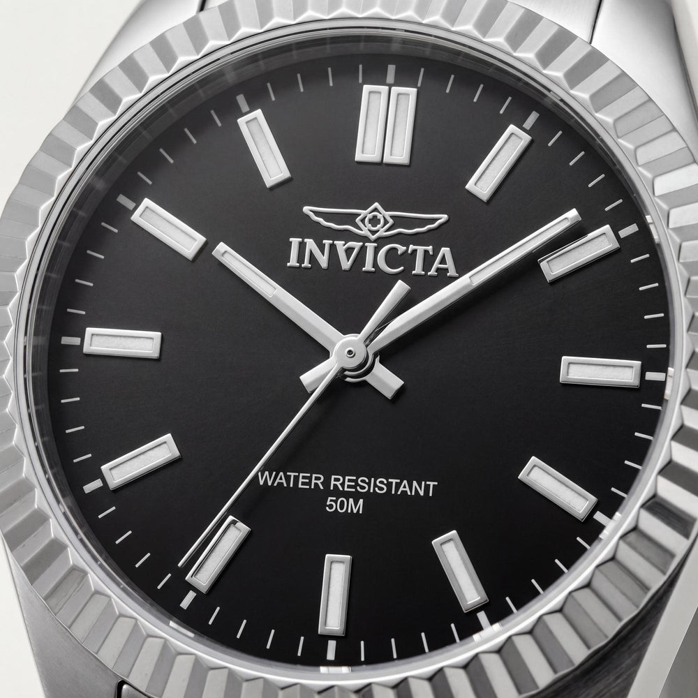 Reloj unisex Invicta Specialty 47494 de cuarzo, resistente al agua, de acero inoxidable plateado y esfera negra, de 36 mm