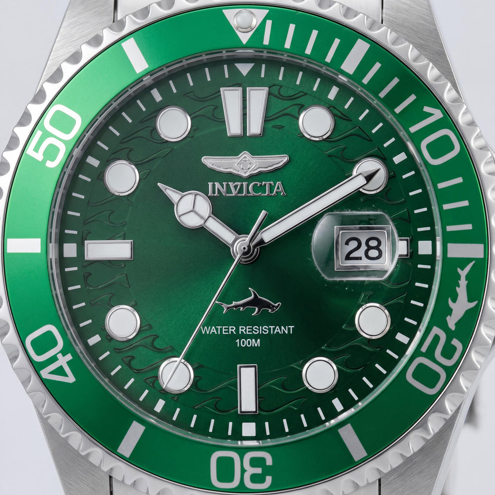 Invicta Pro Diver 30611 Reloj de cuarzo para hombre, acero inoxidable plateado, esfera verde, resistente al agua, 43 mm