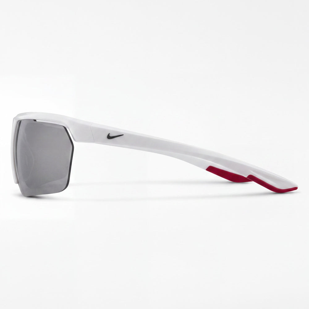 Nike Gale Force Gafas de sol rectangulares unisex de plástico, montura blanca Wolf Grey Silver Flash, lentes espejadas grises plateadas de 71 mm