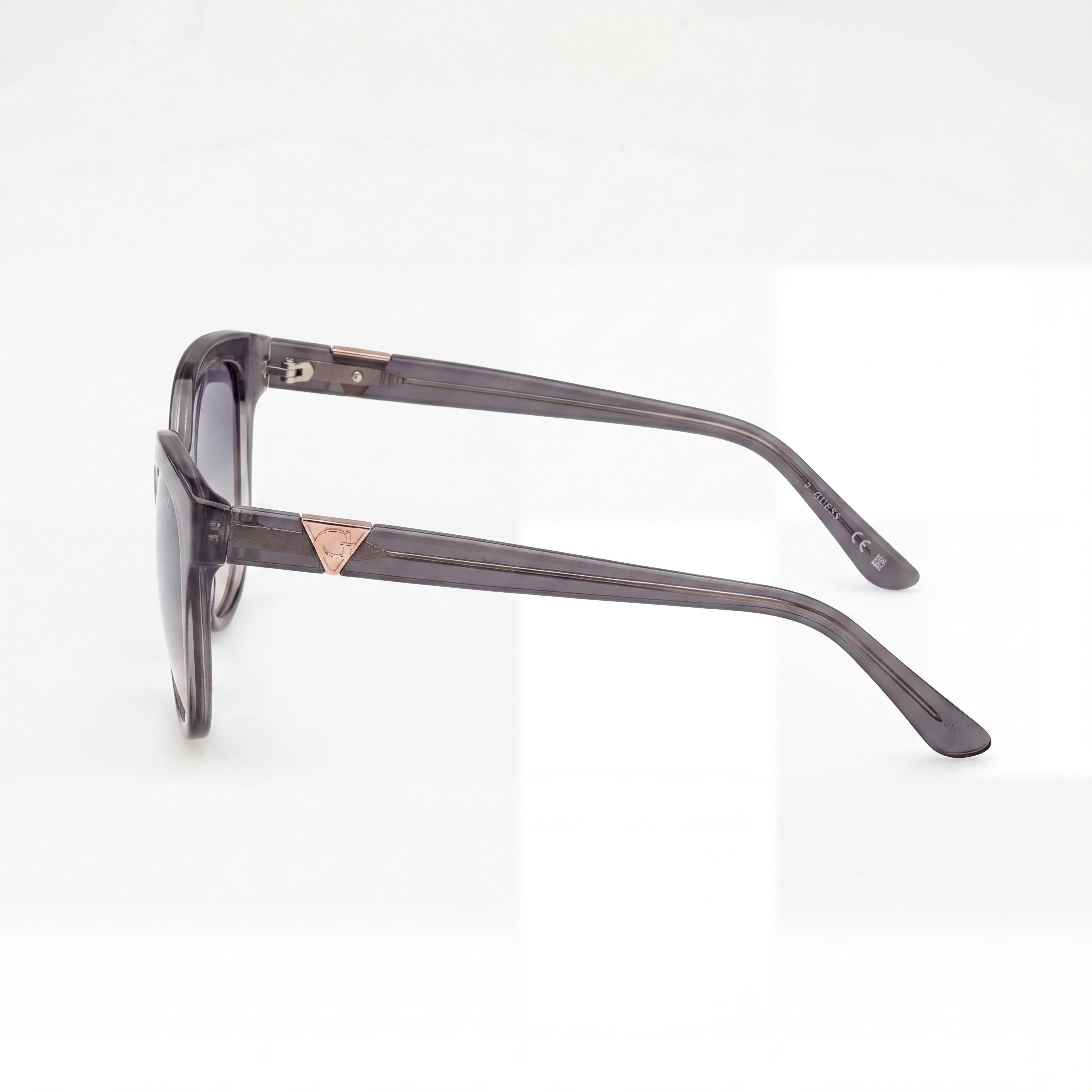 GUESS Modern Women's Grey Injected Cat-Eye UV Protected Sunglasses with Grey Gradient Lenses 56mm, Photo 3