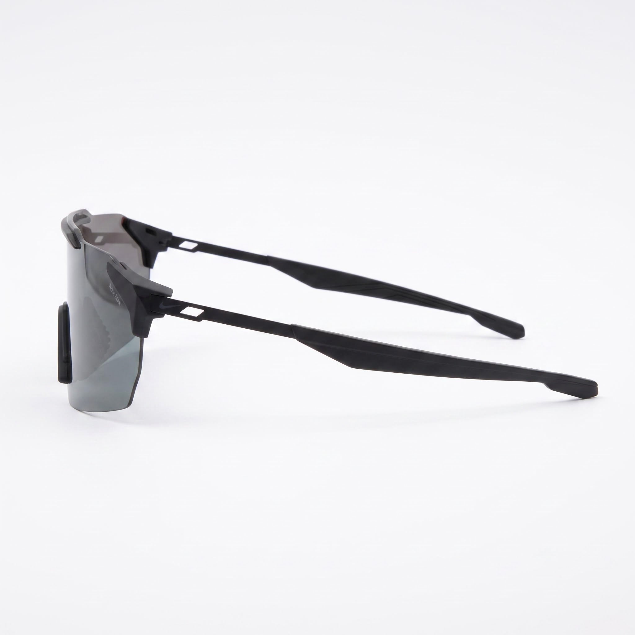 Gafas de sol informales NIKE con montura de plástico para hombre, negro mate / gris polarizado, UV 400, talla 61-18-140, Photo 3