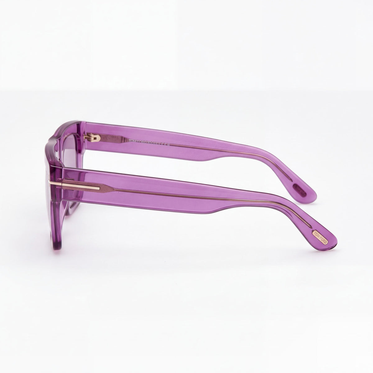 Tom Ford FT0711 84V Unisex Non-Polarized Sunglasses, Transparent Violet Pantographed Plastic Frame, 53mm, Photo 3