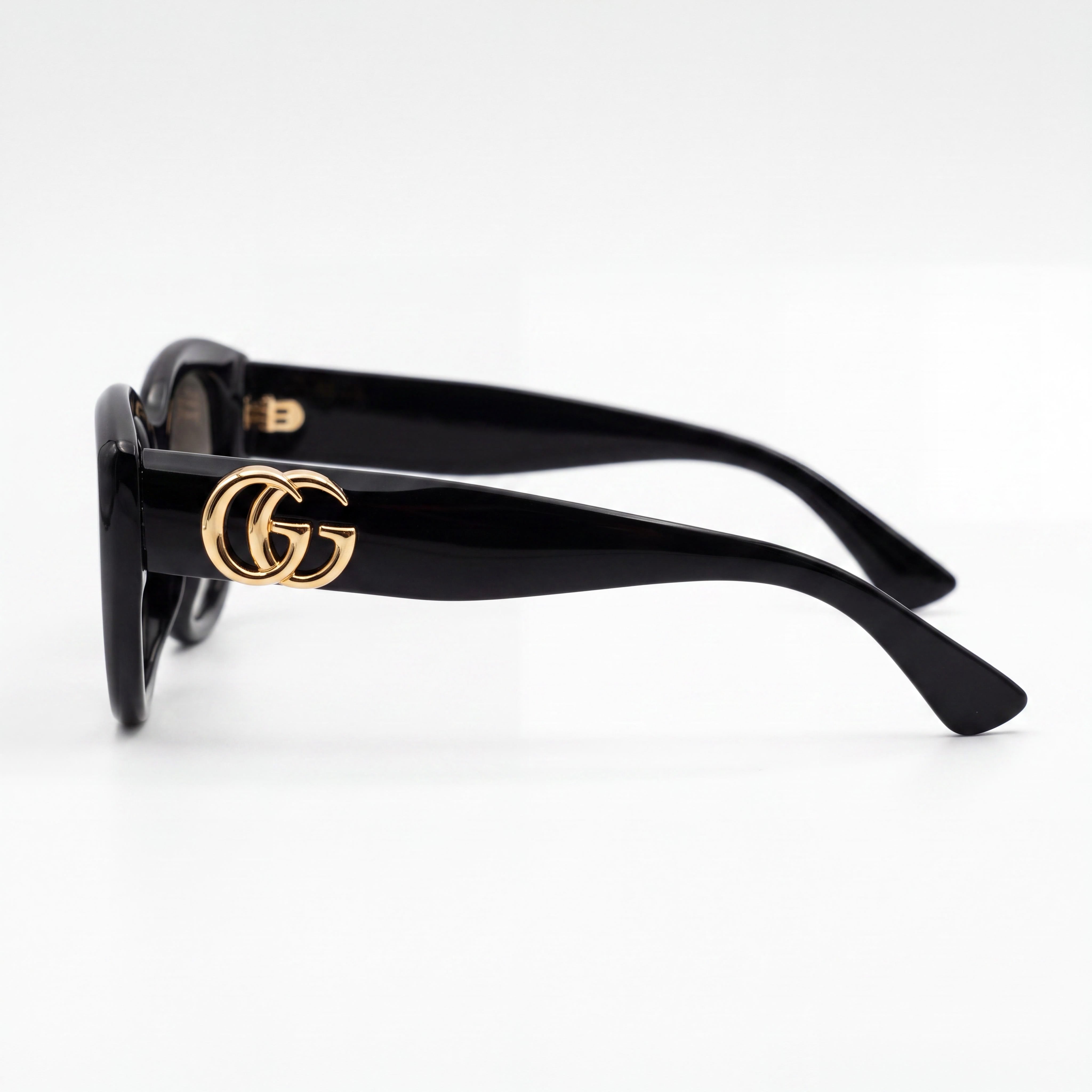 Gafas de sol unisex modernas Gucci con montura negra, lentes negras, puente de 18 mm, patillas de 145 mm, Photo 3
