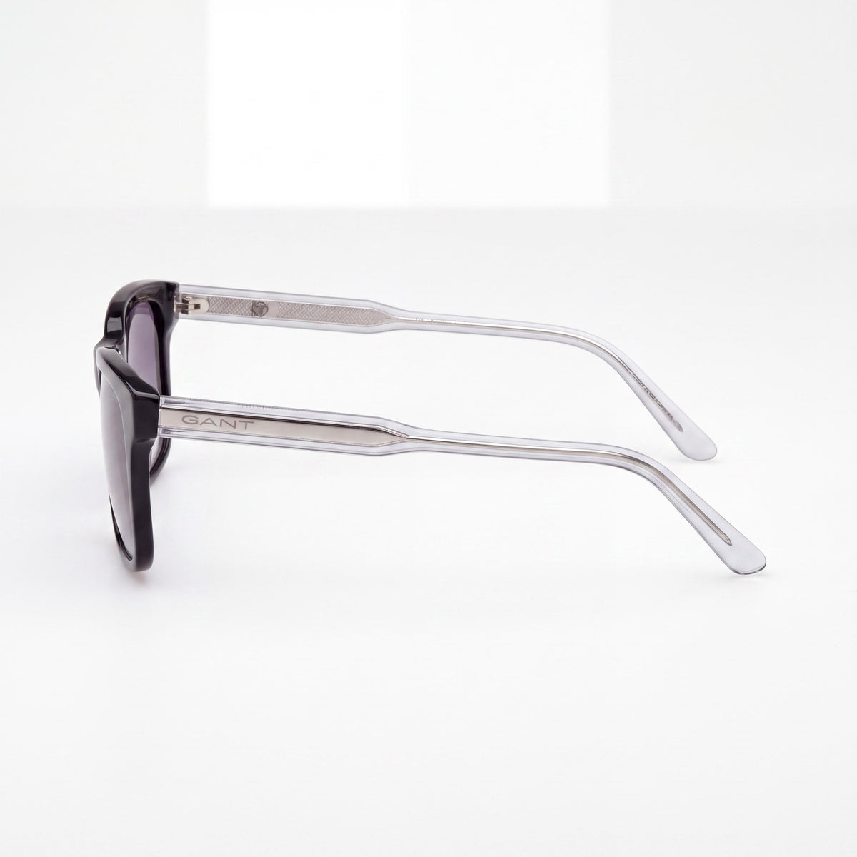 GANT GA719501B57 Men's Plastic Rectangle Sunglasses, Shiny Black Gradient Smoke Frame, Grey Lenses, 100% UVA & UVB, 57mm, Photo 3