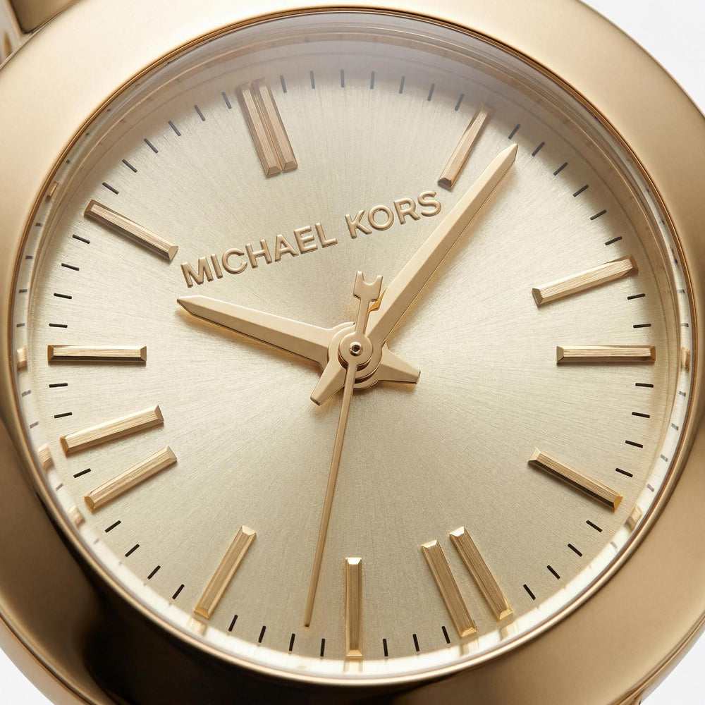 Reloj clásico Michael Kors para mujer, de acero inoxidable dorado, resistente al agua y que brilla en la oscuridad, de 21 mm.